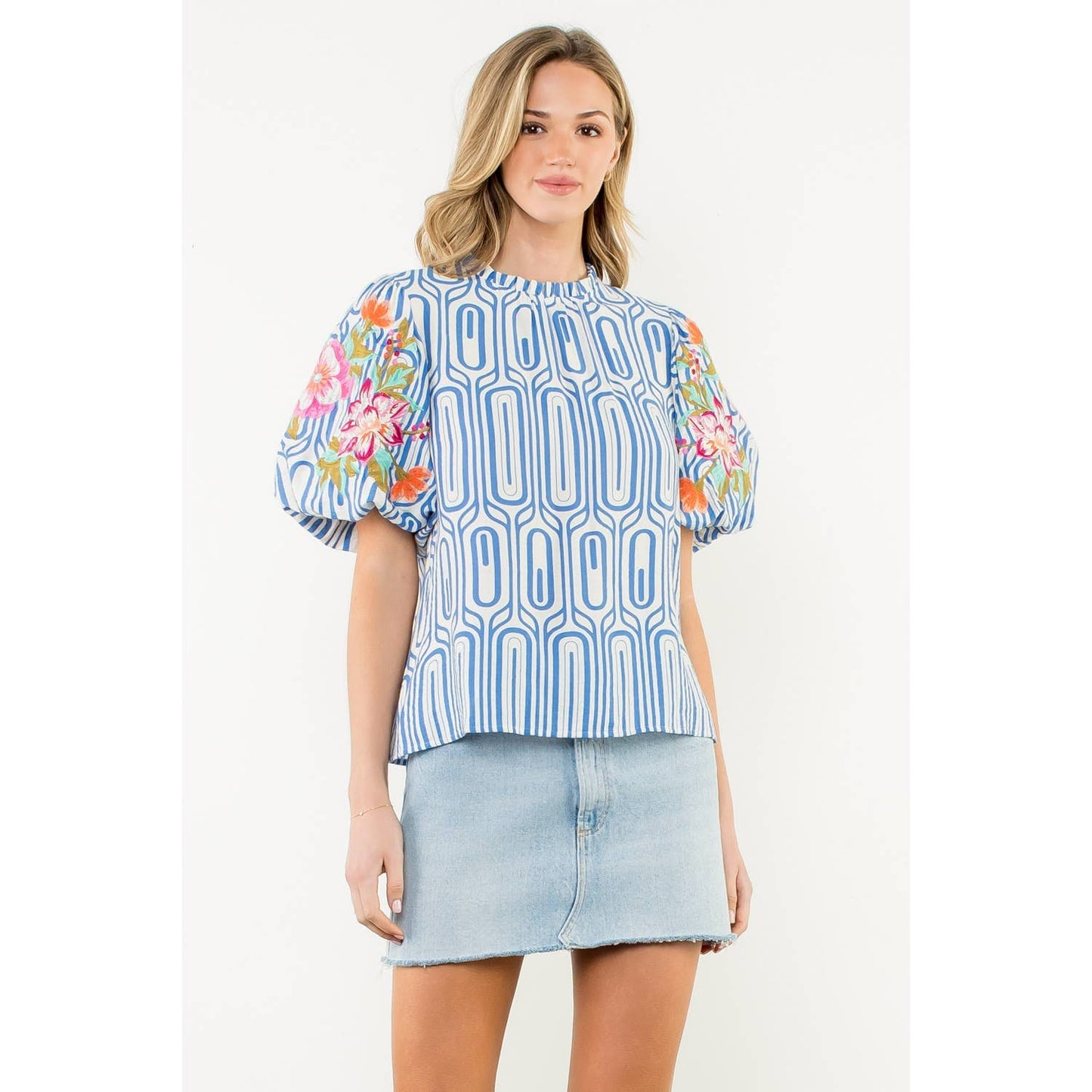 Flower Embroidered Puff Sleeve Print Top