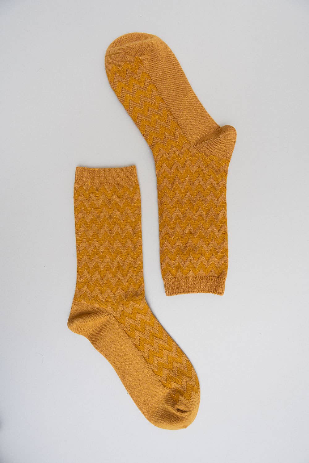 Boho Chic Zig Zag Pattern Socks – Cozy & Stylish for Fall