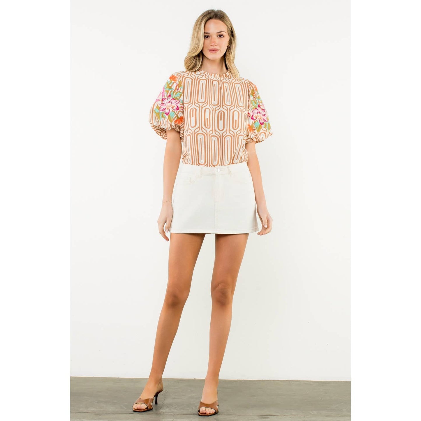 Flower Embroidered Puff Sleeve Print Top