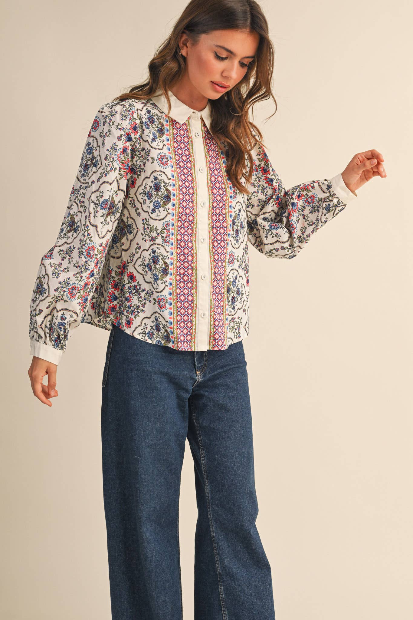 EXCLUSIVE FLORAL BORDER PRINT BUTTON UP TOP MTP4126