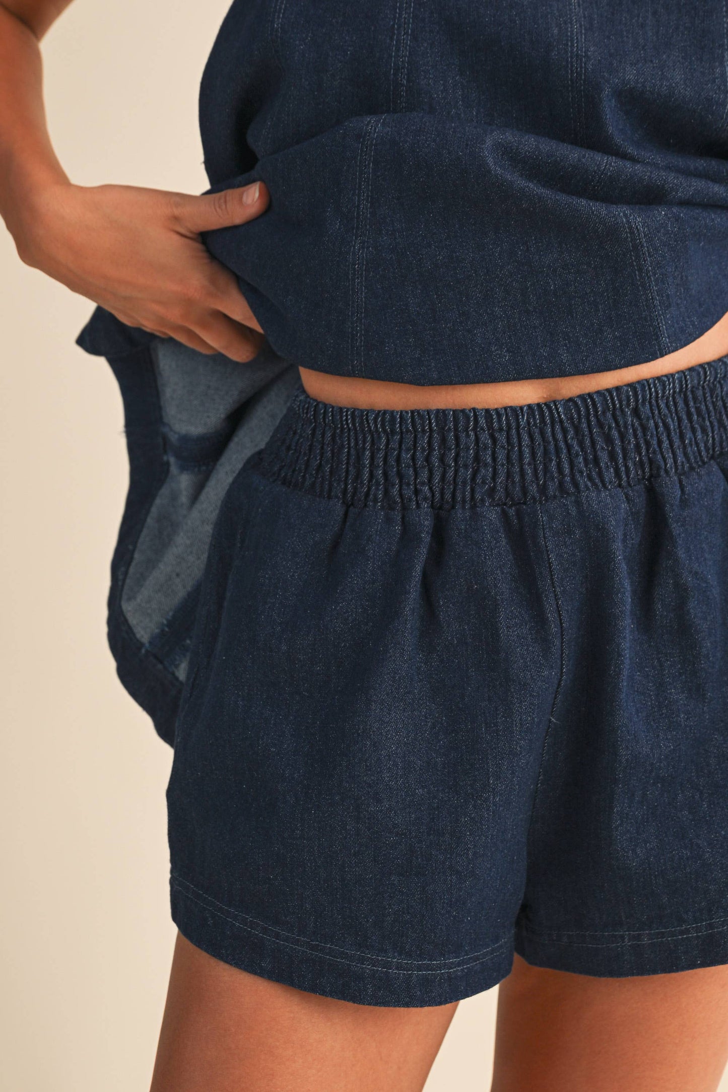IST6095 DENIM LONGLINE SLEEVELESS TOP AND SHORTS SET