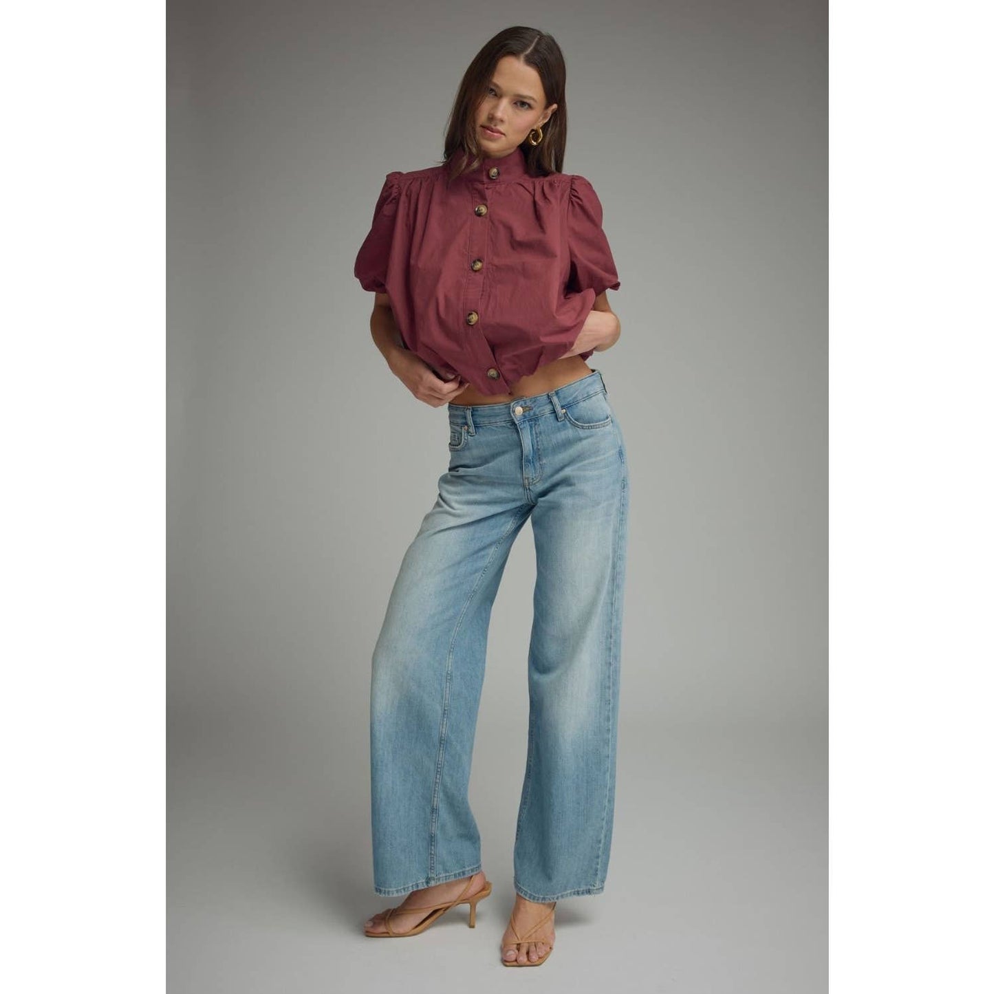 NEW Solid short puff sleeve top