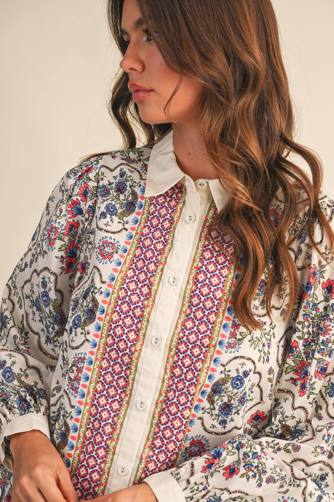 EXCLUSIVE FLORAL BORDER PRINT BUTTON UP TOP MTP4126