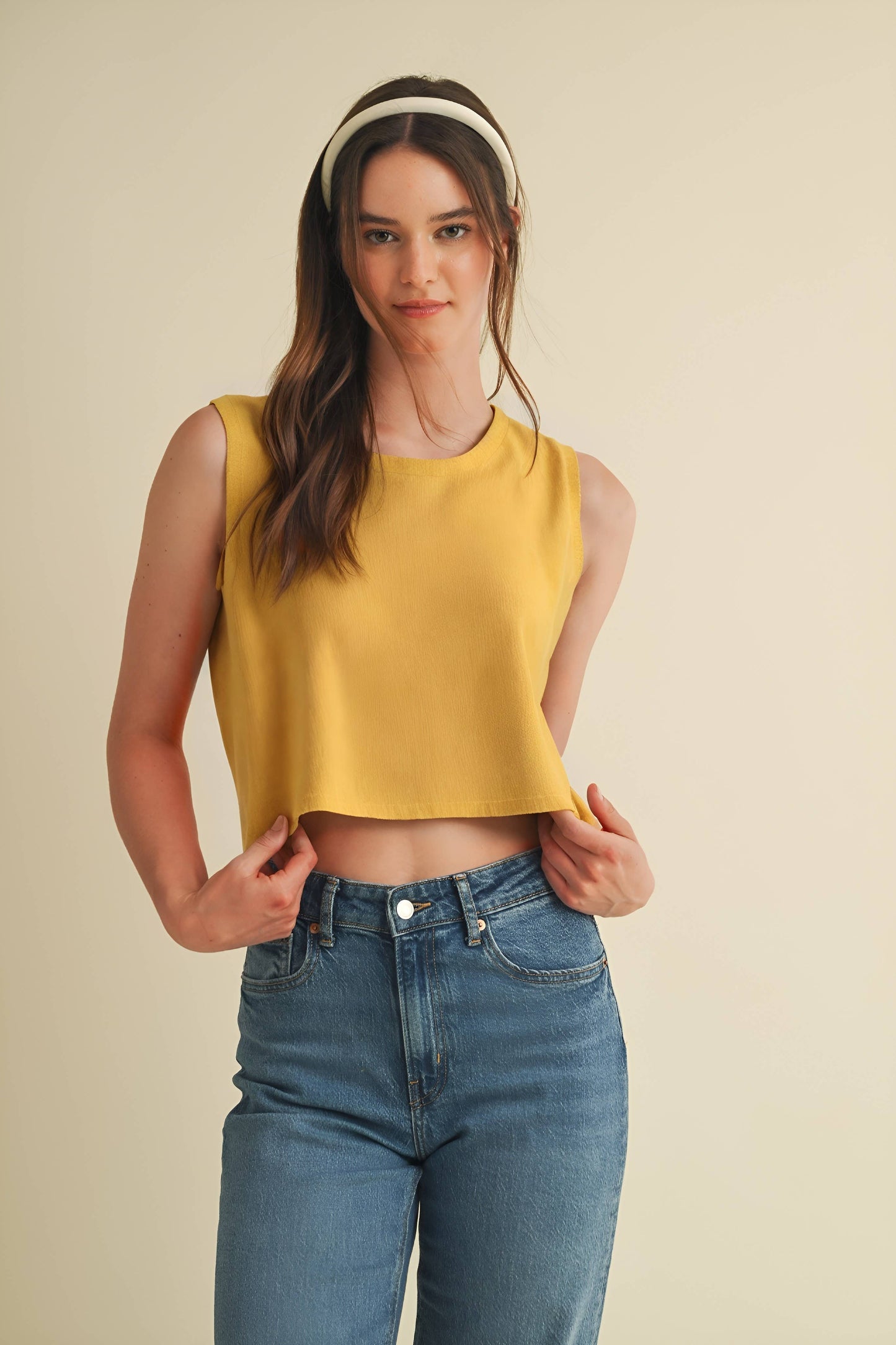 CSW17339 - BACK BOW TIE SLEEVELESS TOP