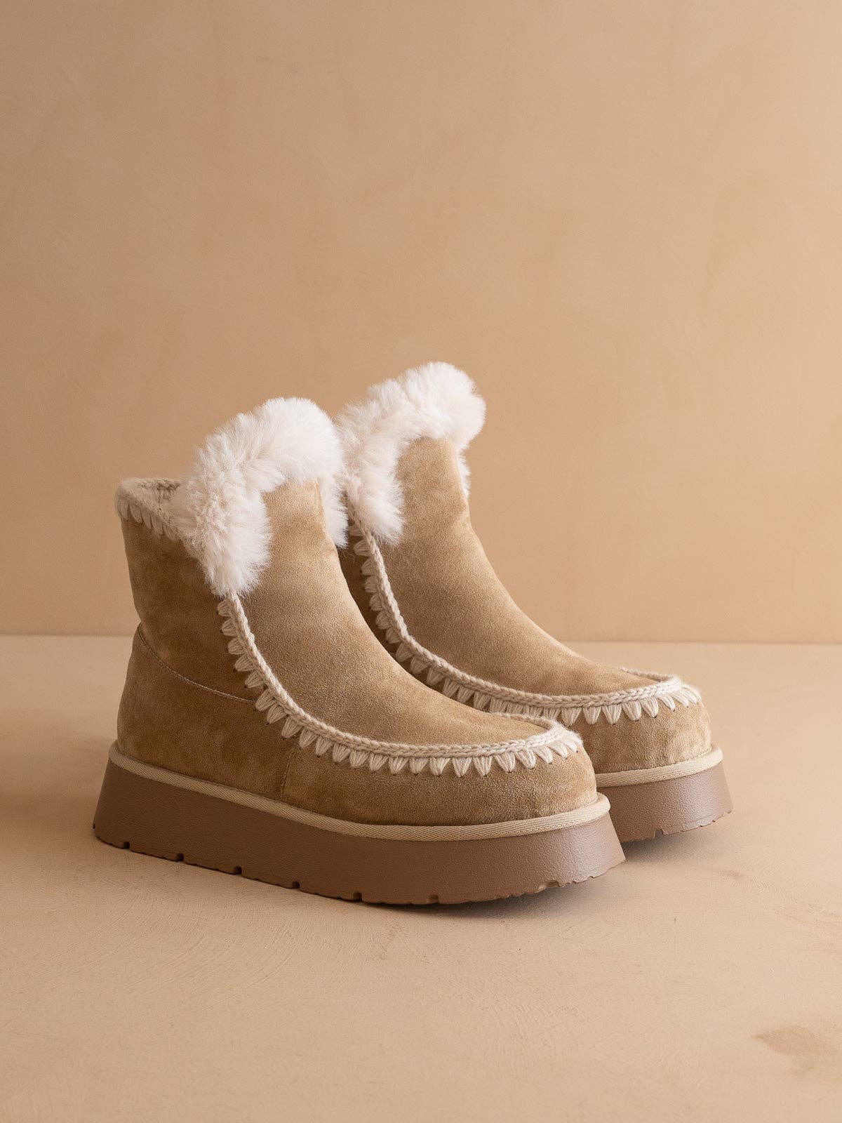 The Joyce | Almond Shearling Trim Platform Boot