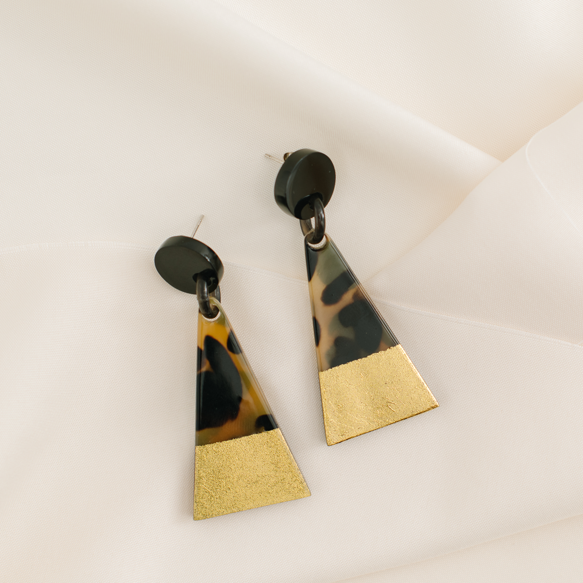 Gold Dipped Tortoise Earring