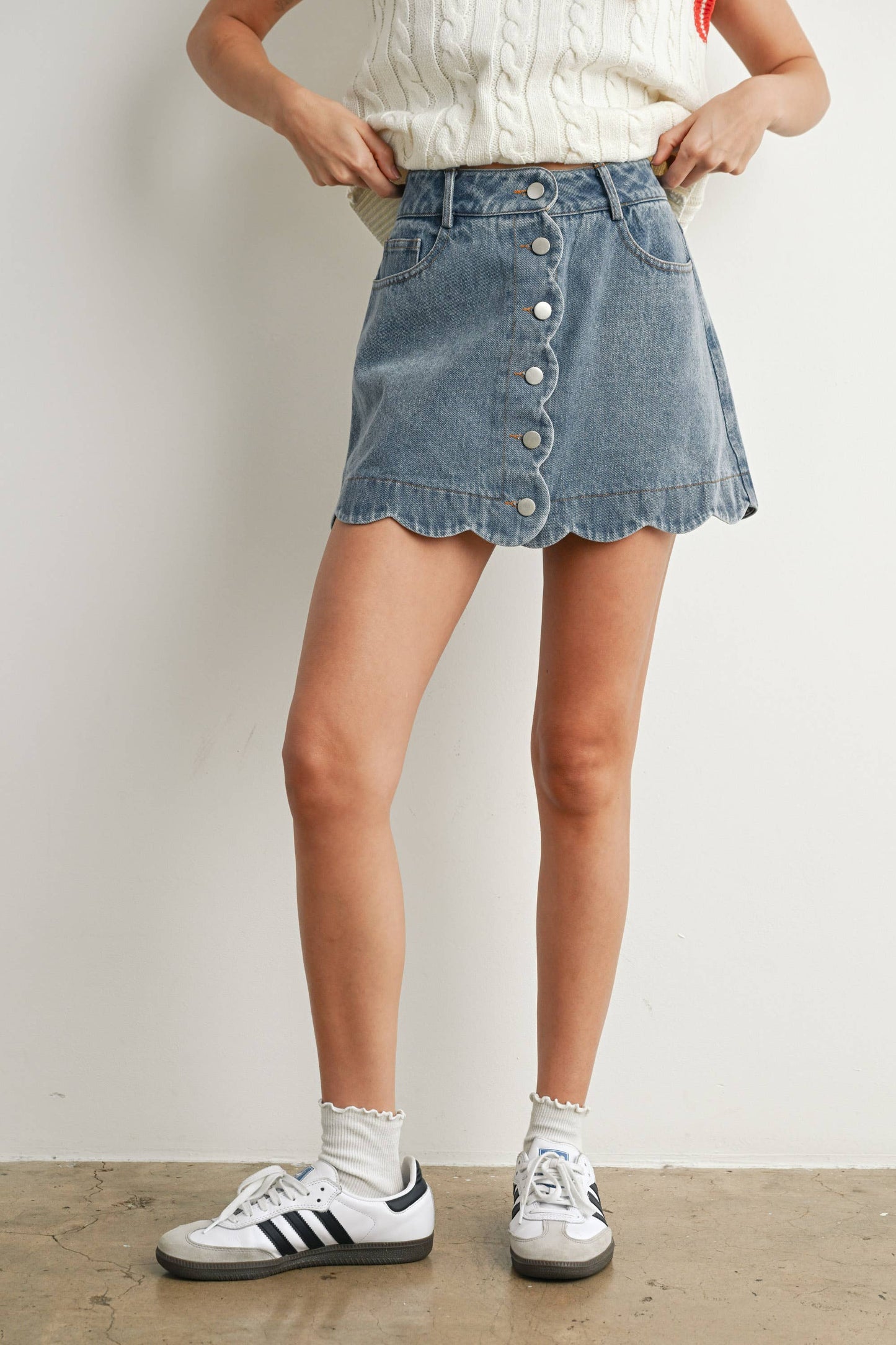 Buttoned Scallop Denim Skirt - BMS7702
