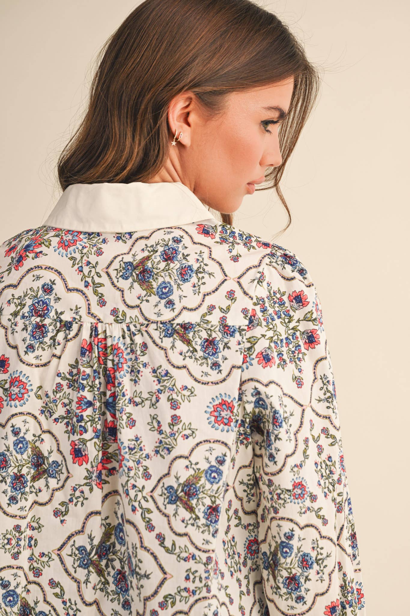 EXCLUSIVE FLORAL BORDER PRINT BUTTON UP TOP MTP4126