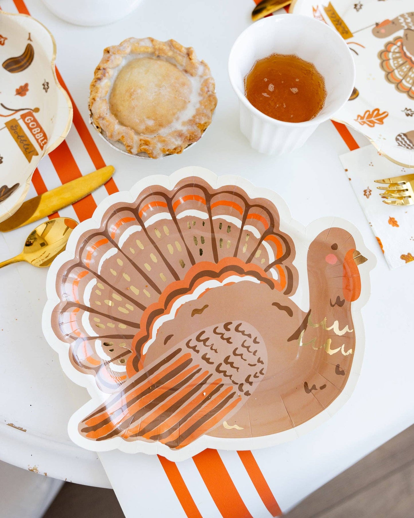 THK1240 - Turkey Shaped Plate - 10"