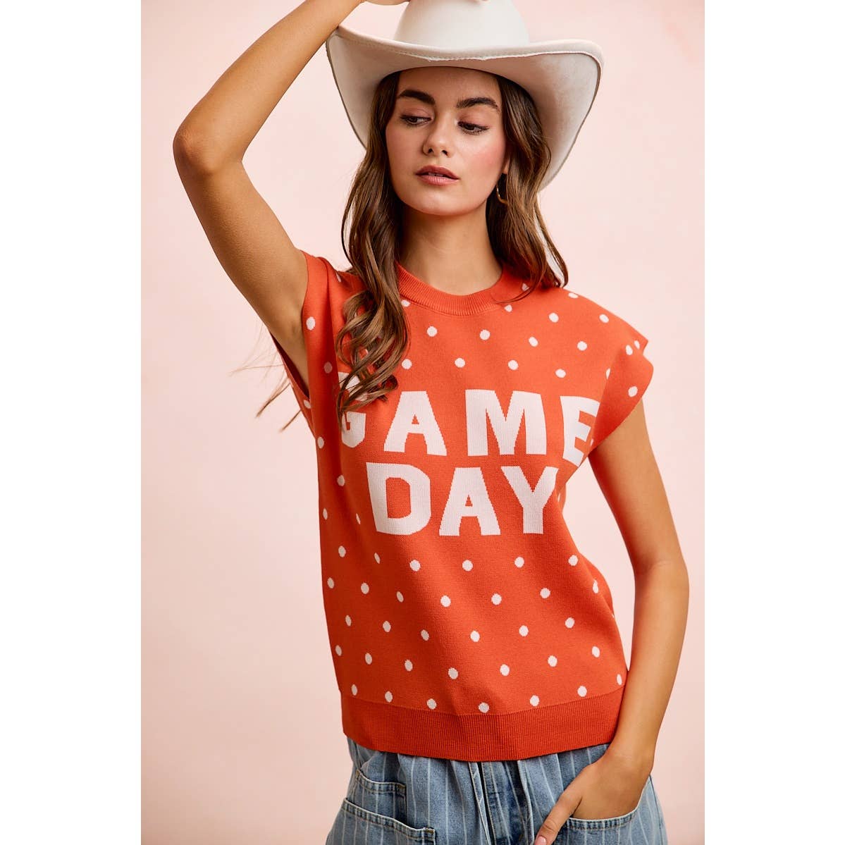 GAMEDAY LETTER AND POLKA DOTS SLEEVELESS KNIT TOP
