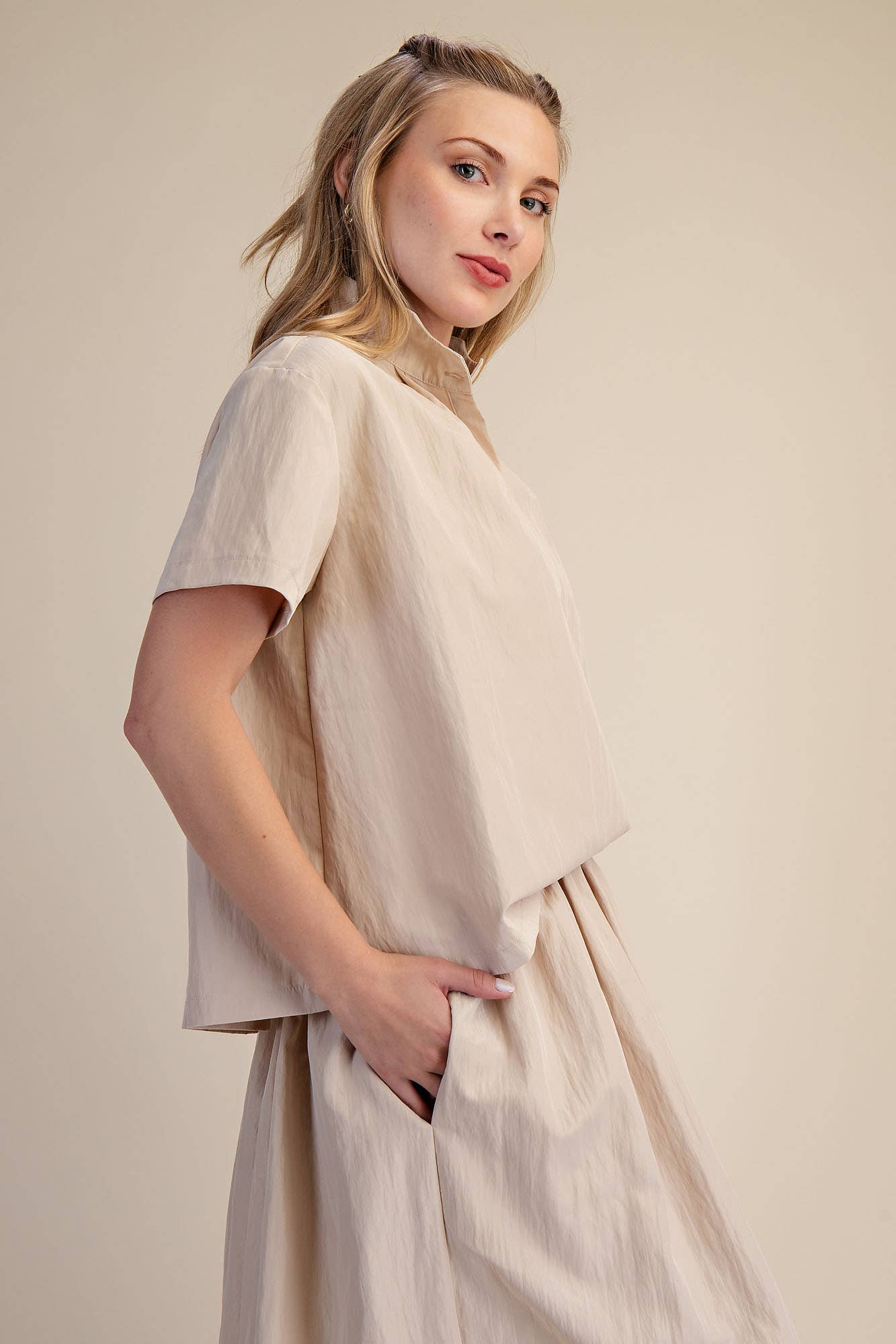 Stand Collar Short Sleeves Shirt