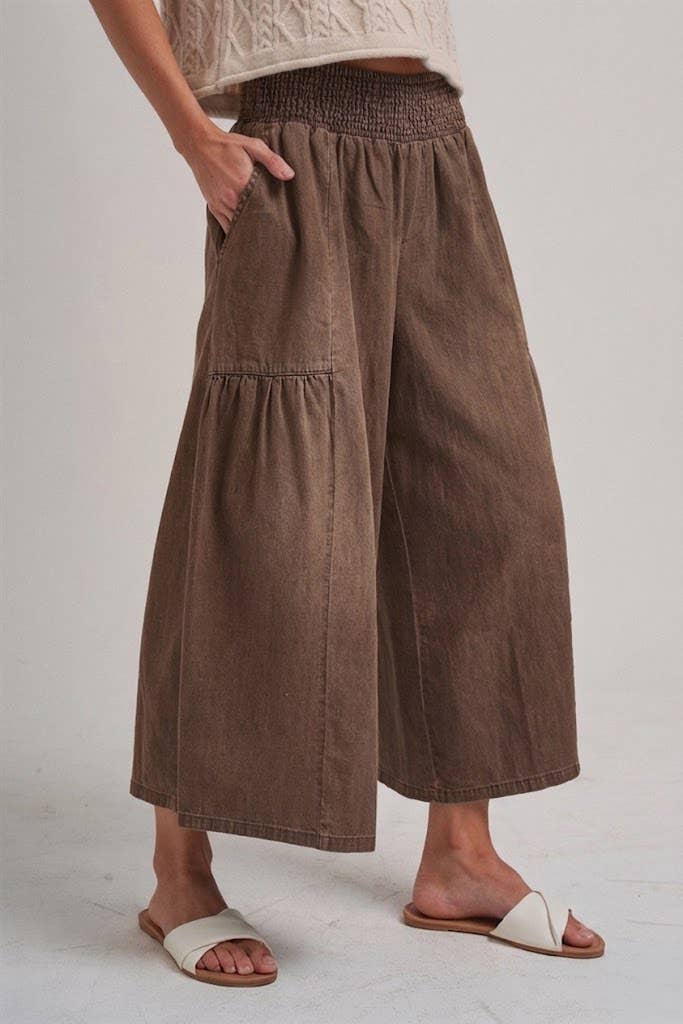 WIDE FLARED LEG PANTS WITH SMOCKED WAISTBAND_JLB80093-02