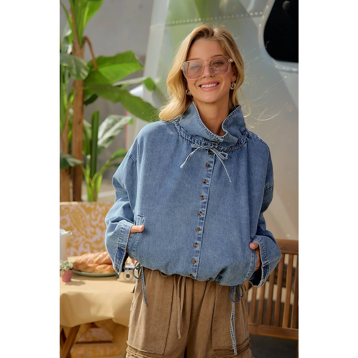 LIGHTWEIGHT WASHED DENIM DRAWSTRING HEM JACKET