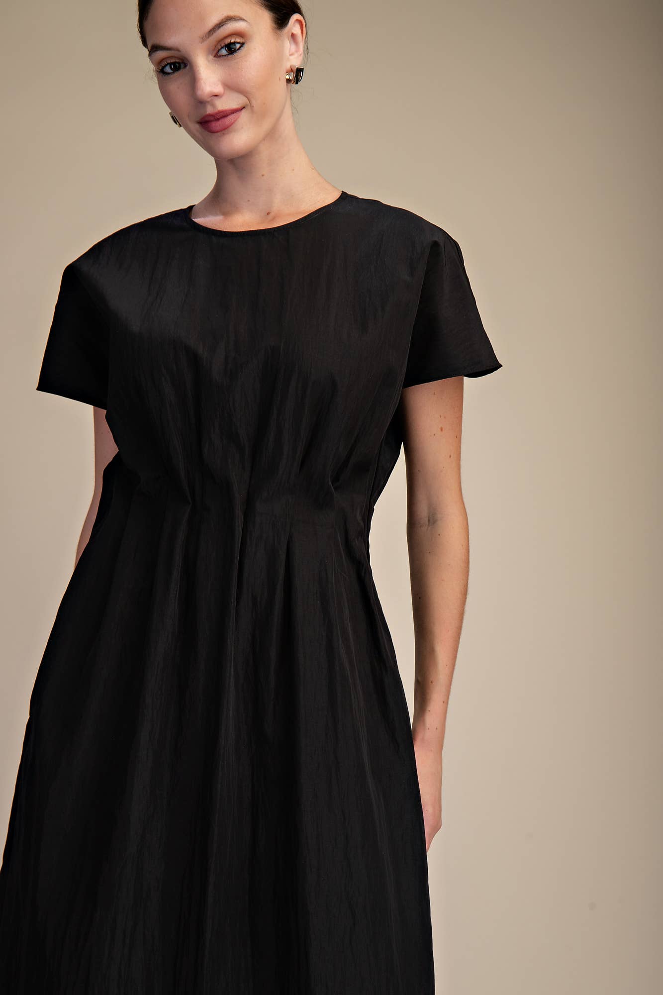 Round Neck Midi Dress