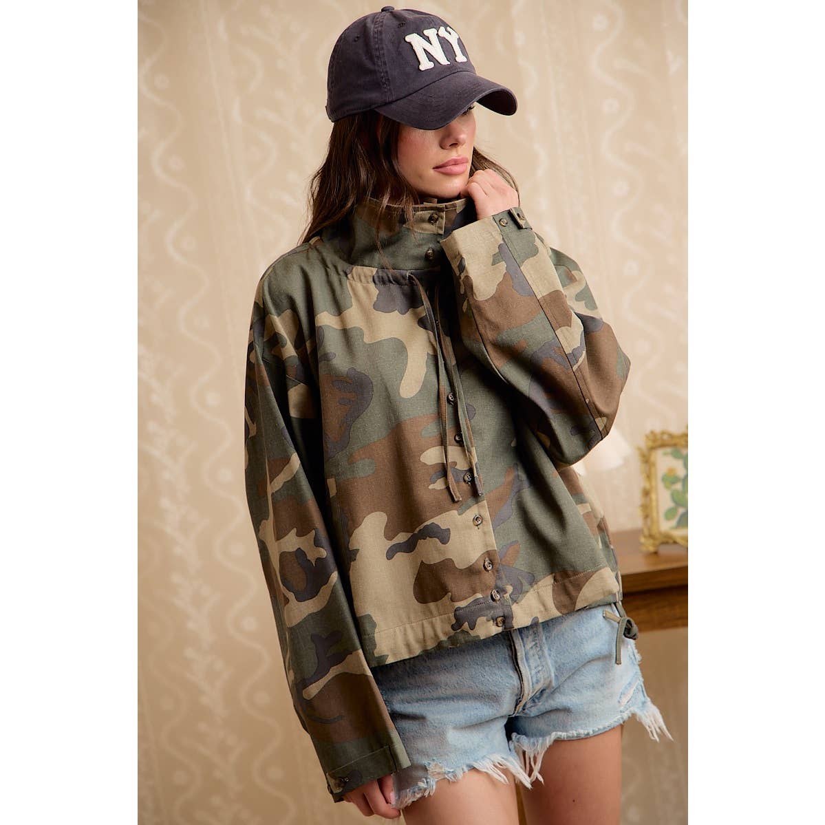 PRINTED HOODED WINDBREAKER JACKET TOP