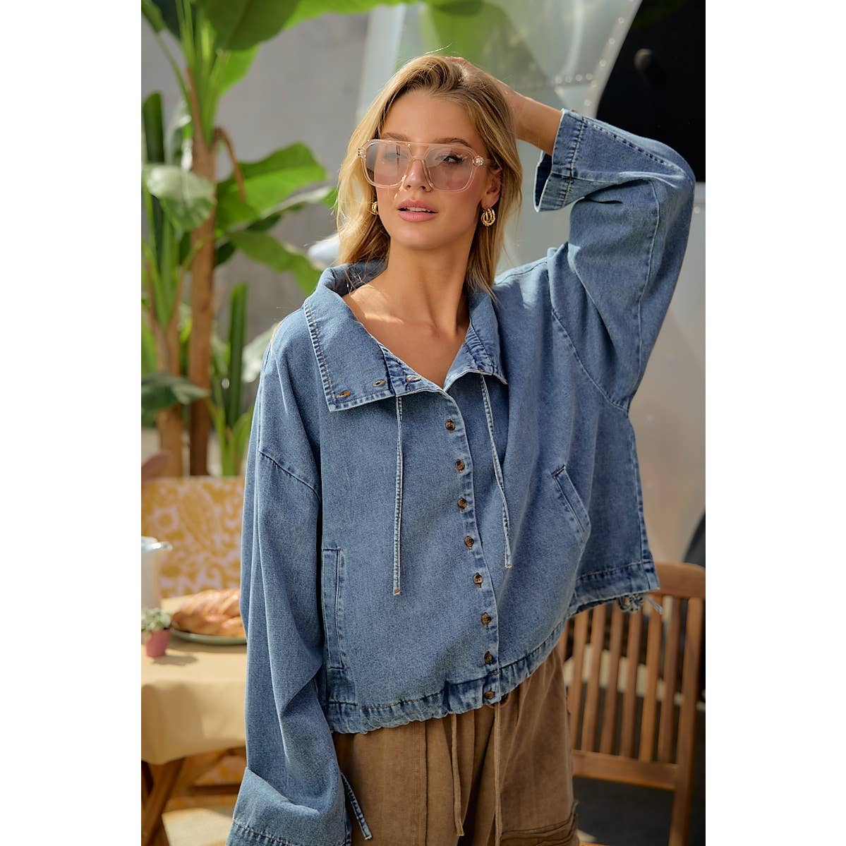 LIGHTWEIGHT WASHED DENIM DRAWSTRING HEM JACKET