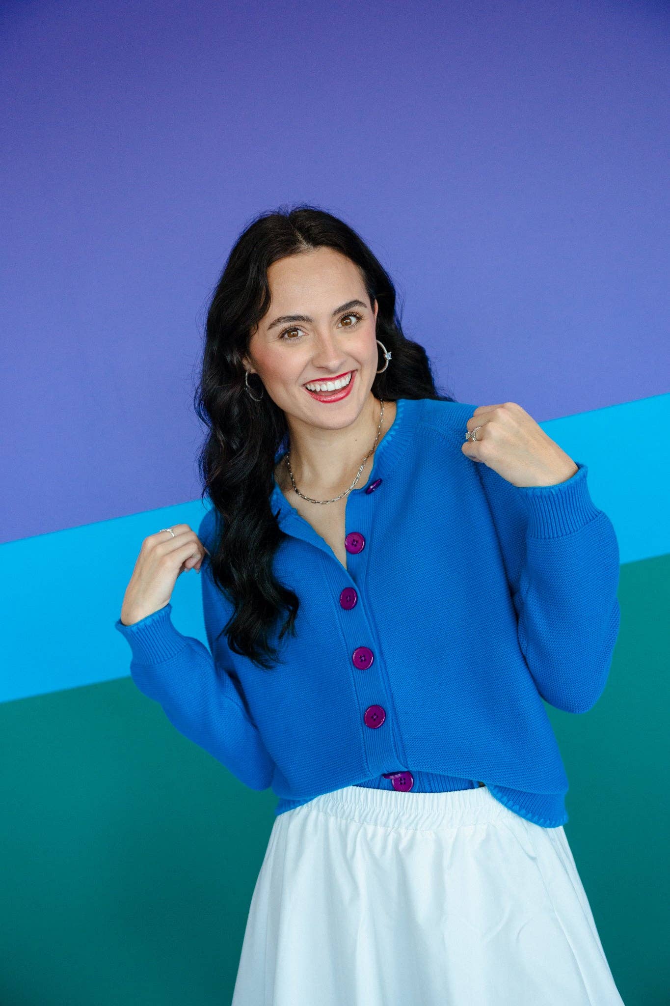 [Ellevate Basics] Contrast Button Front Cardigan