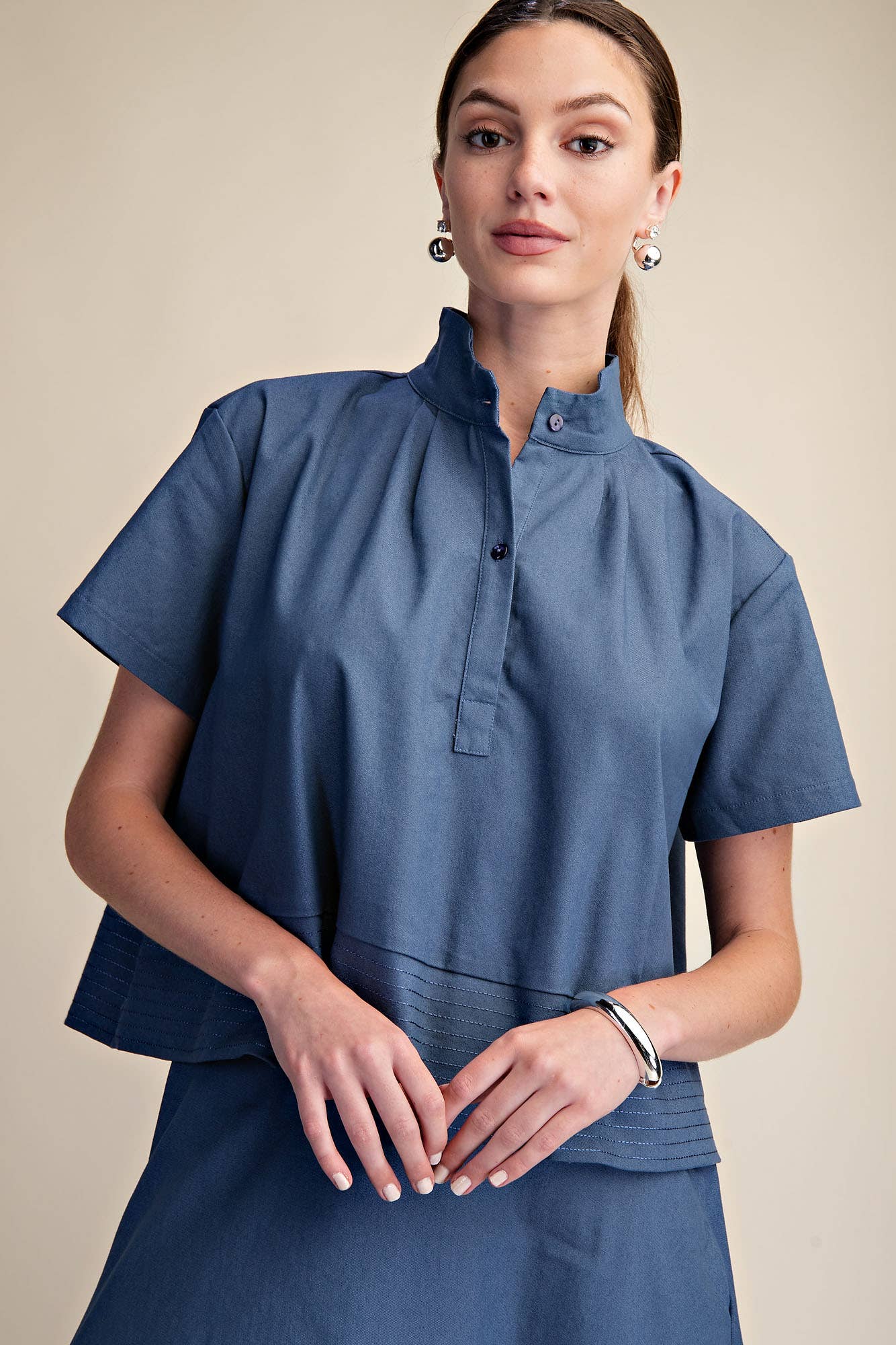 Stand Collar Short Sleeve Stitch Detail Shirt