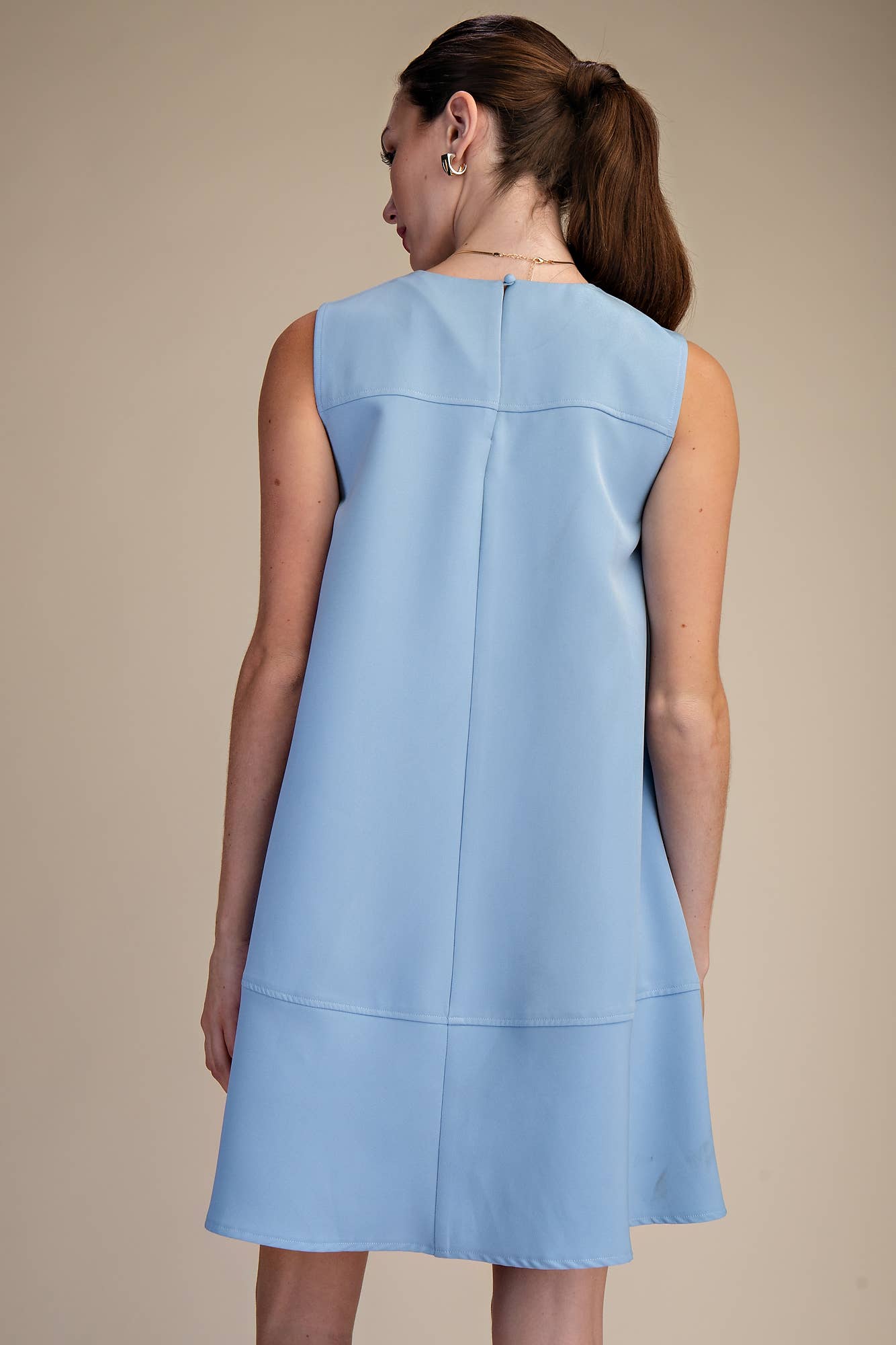 Round Neck Sleeveless Pleated Mini Dress