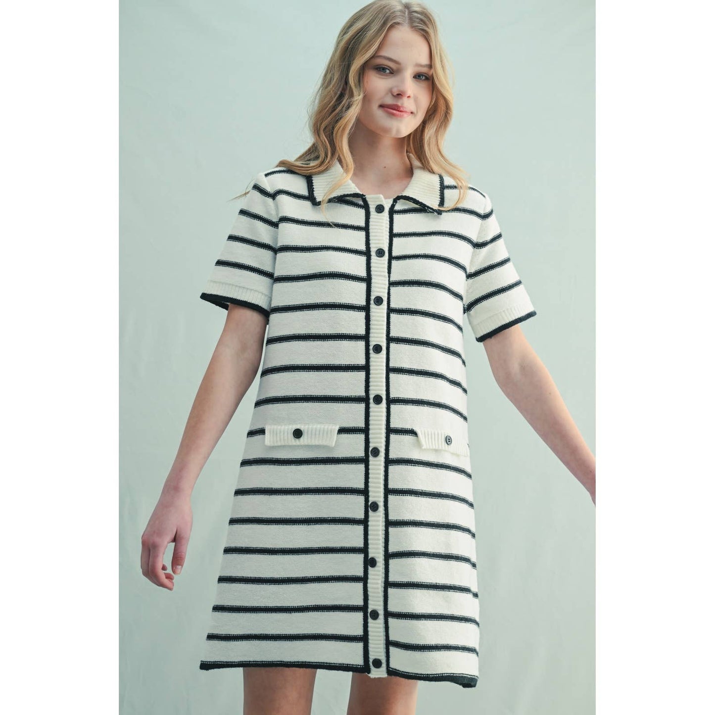 STRIPED SWEATER MINI DRESS / WL25-11386