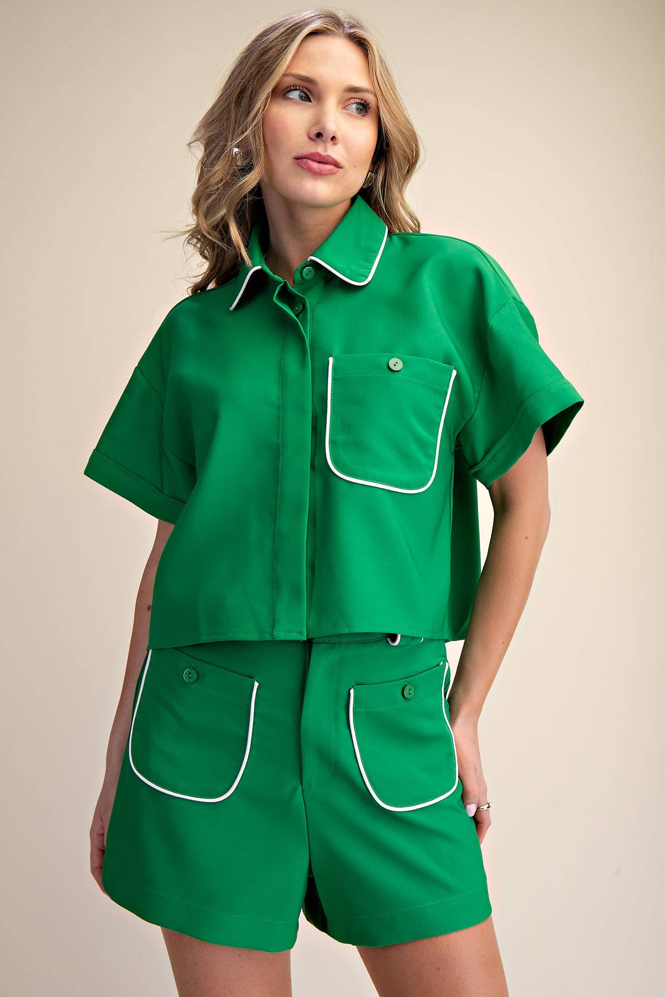 Collar Neck Short-Sleeve Front Pocket Crop Shirts