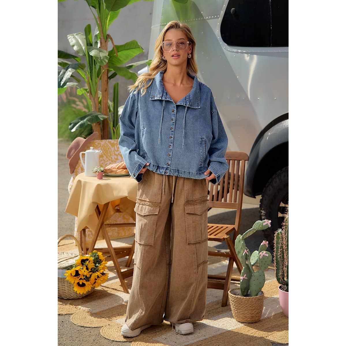 LIGHTWEIGHT WASHED DENIM DRAWSTRING HEM JACKET