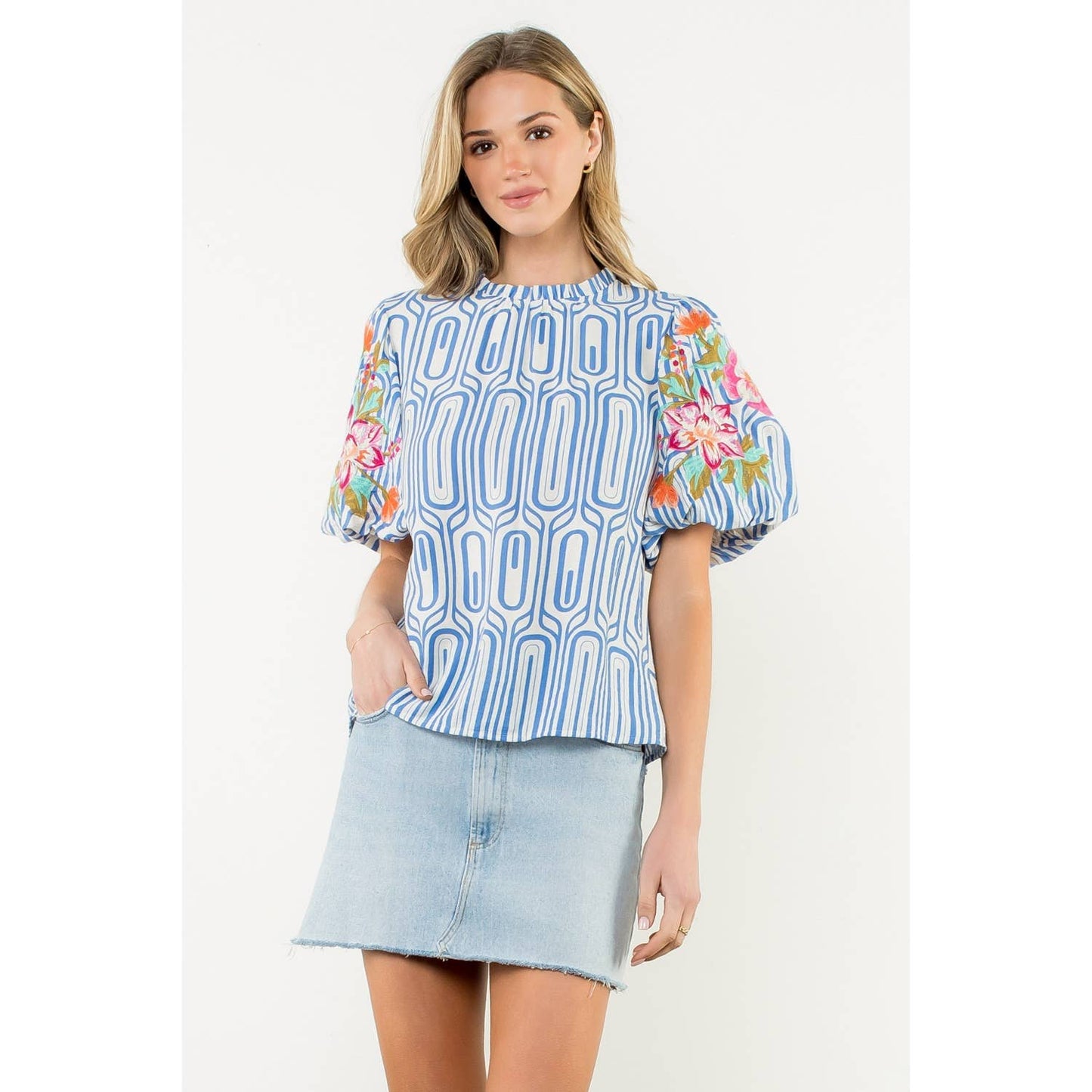 Flower Embroidered Puff Sleeve Print Top