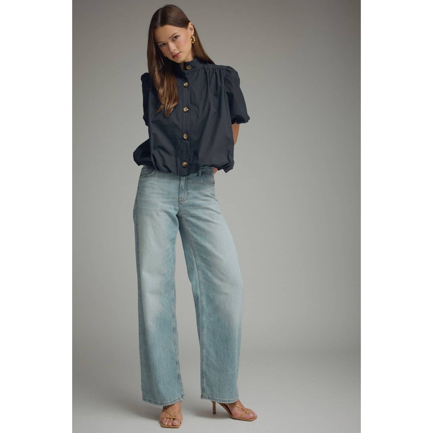 NEW Solid short puff sleeve top