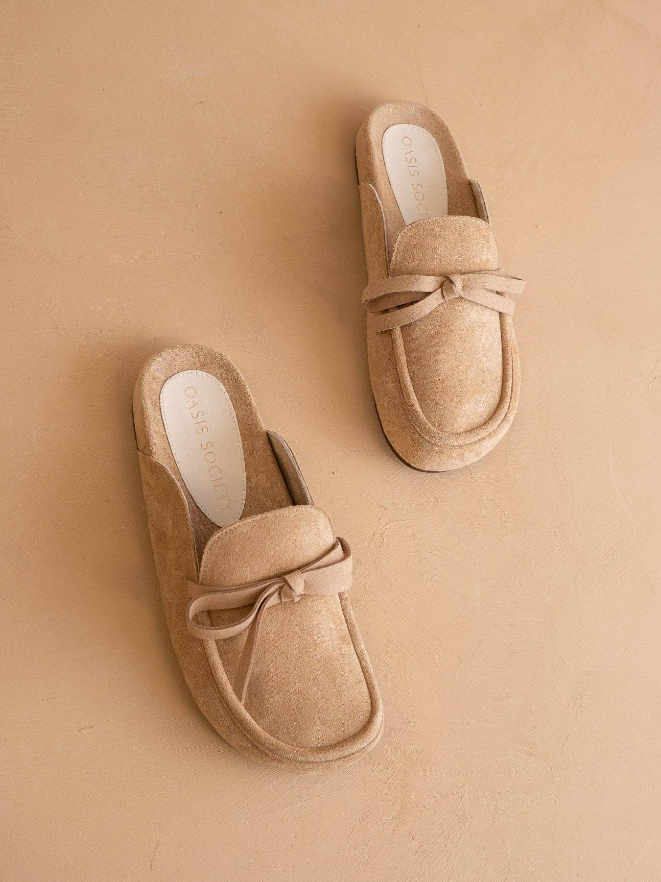 The Stevie | Almond Tie Fall Mule Loafer
