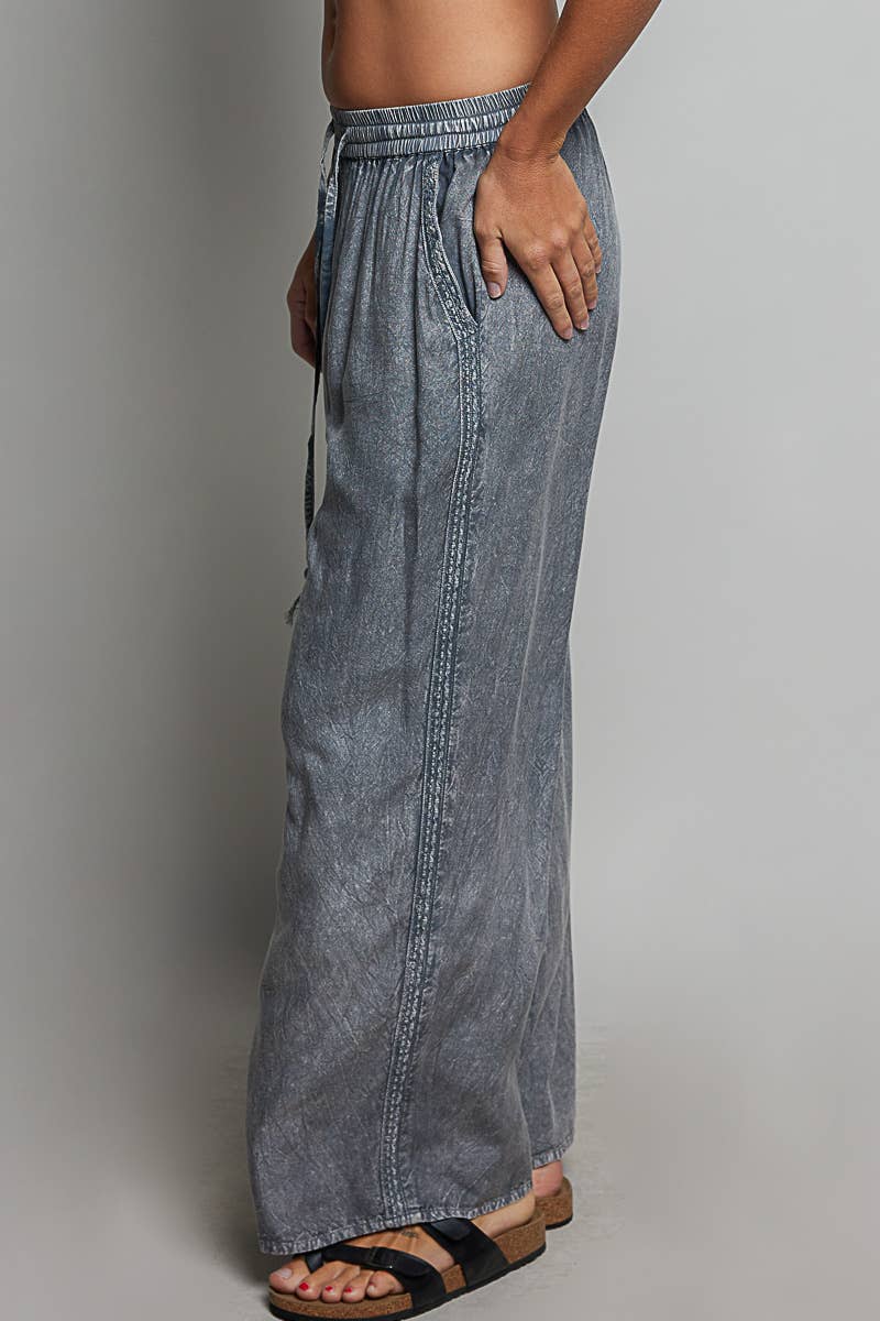 Vintage Washed Embroidered Trim Tassel Wide Leg Pants