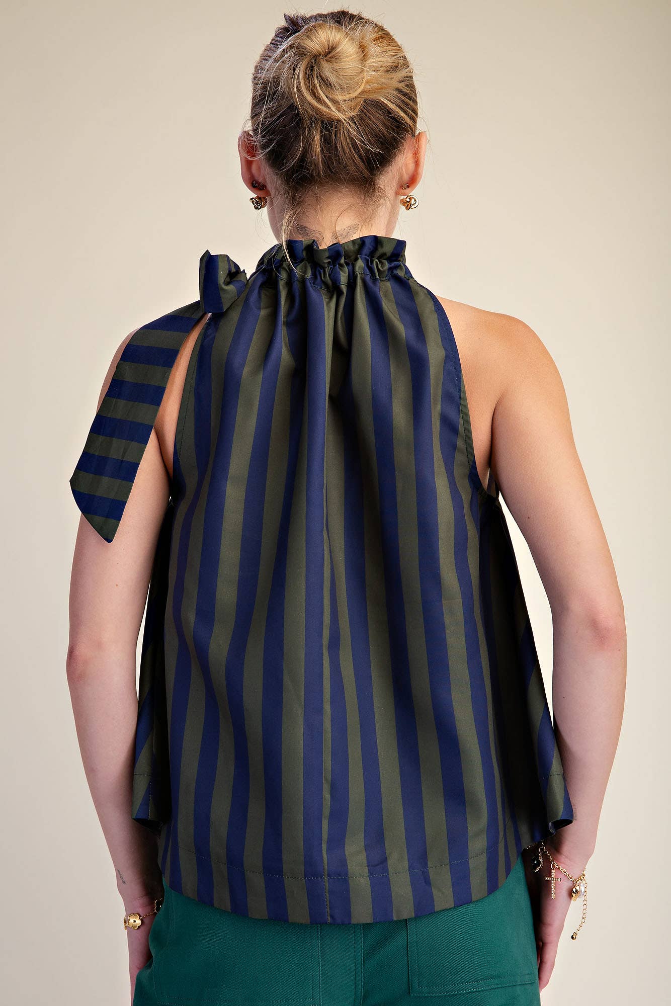 Ruffle Neck Tie Sleeveless Stripe Top