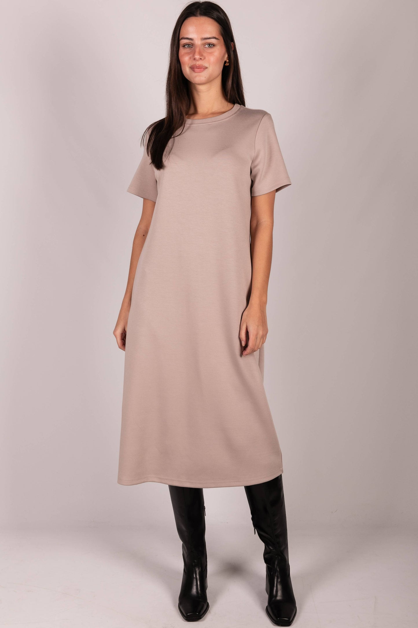 P. CILL Butter Modal Short Sleeve Contrast Rib Neckband Midi
