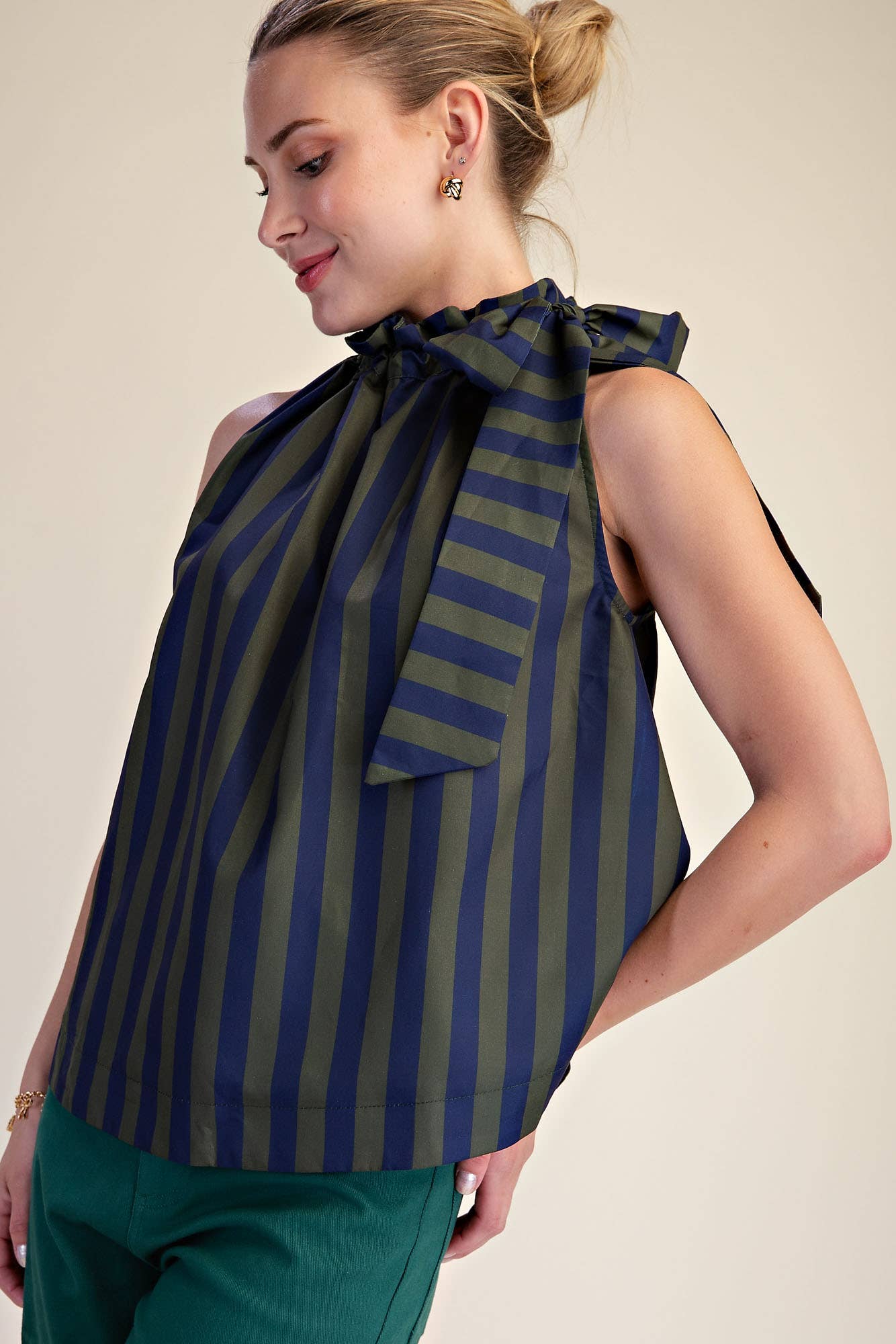 Ruffle Neck Tie Sleeveless Stripe Top