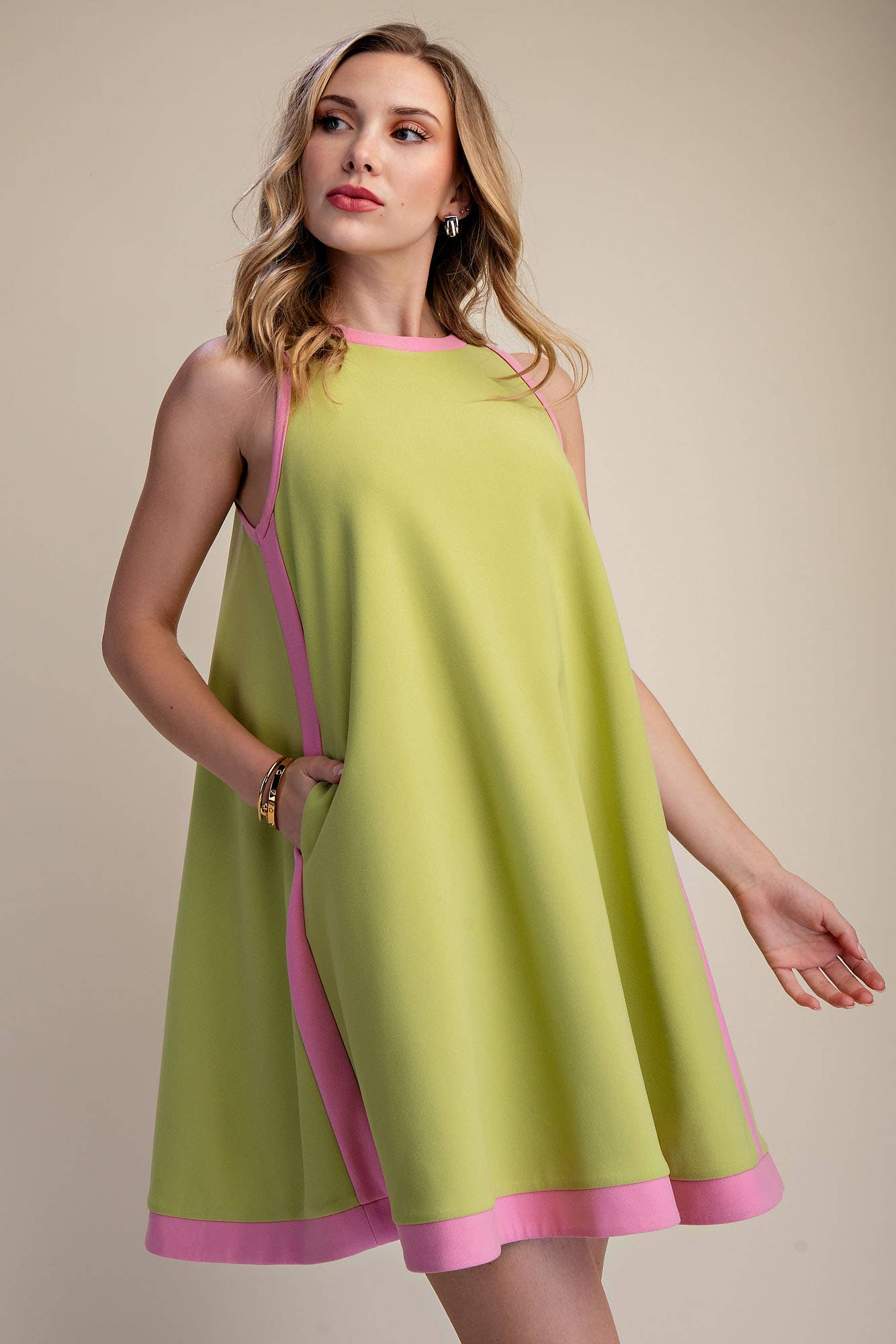 A-line Sleeveless Mini Dress With Round Neck Hem Contrast