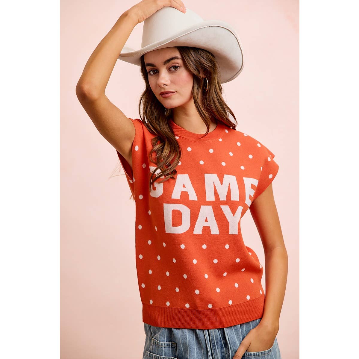 GAMEDAY LETTER AND POLKA DOTS SLEEVELESS KNIT TOP