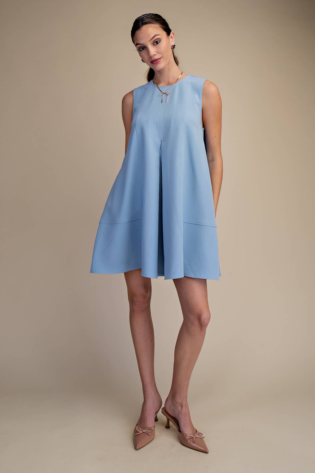 Round Neck Sleeveless Pleated Mini Dress
