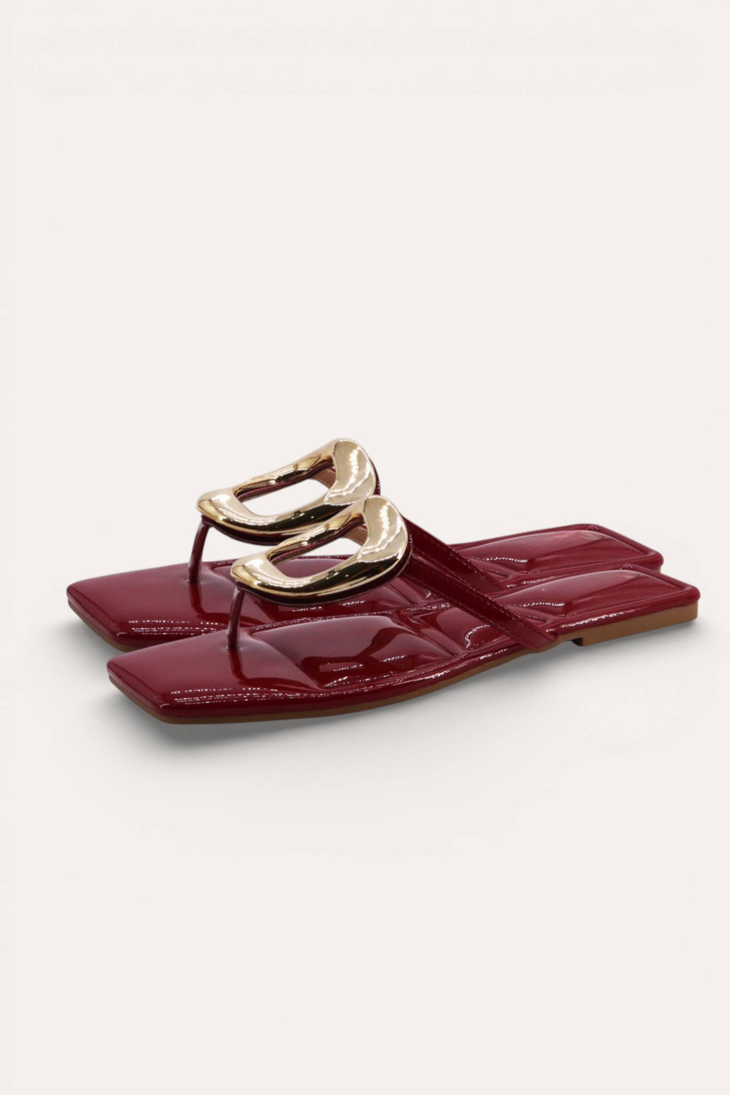 TOKYO-01 SQUARE TOE THONG SANDAL WITH METAL RING DETAILED