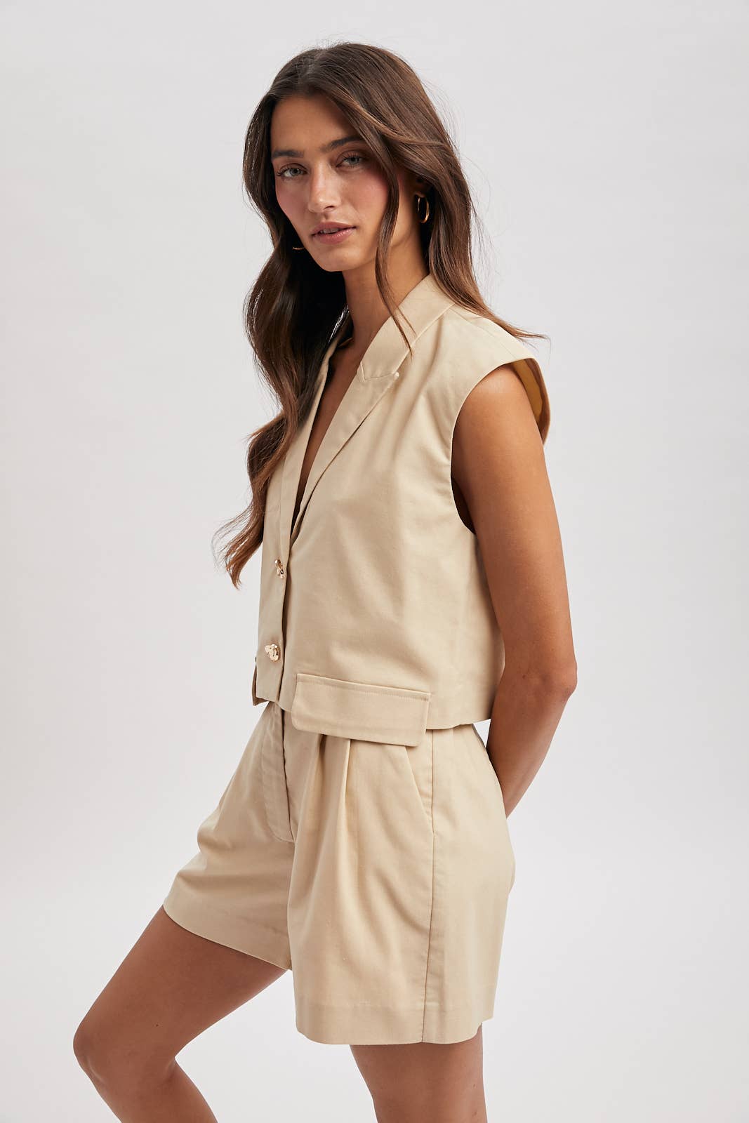 BUTTON-UP VEST AND SHORTS SET / WL25-12189