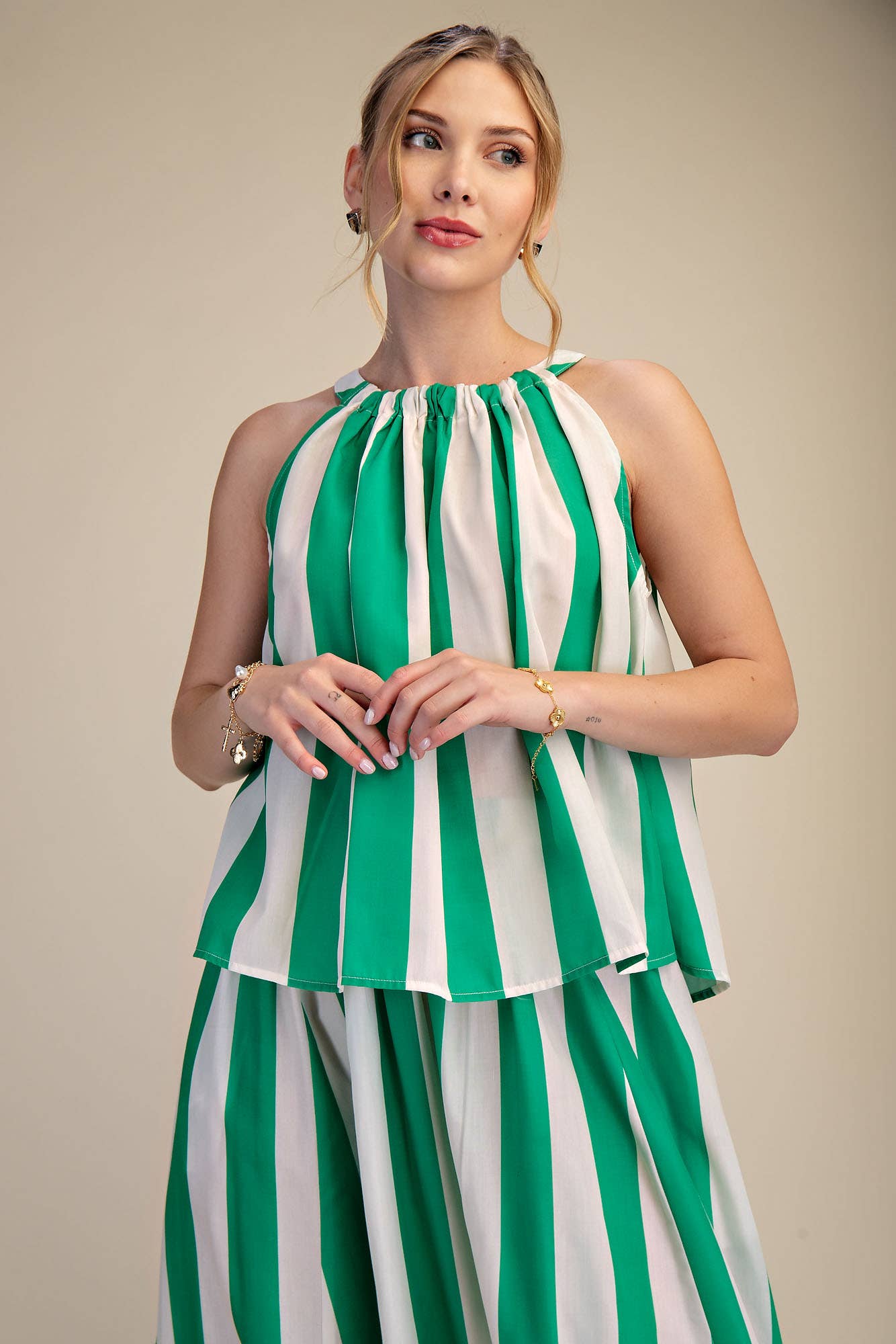 Round Neck Sleeveless Top