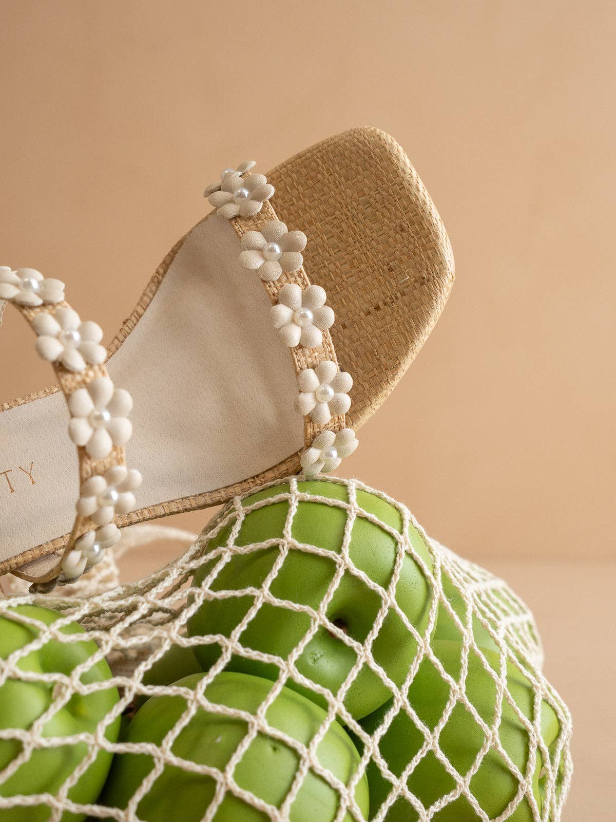 The Feliza | Natural Floral Raffia Heel Summer Block Sandal