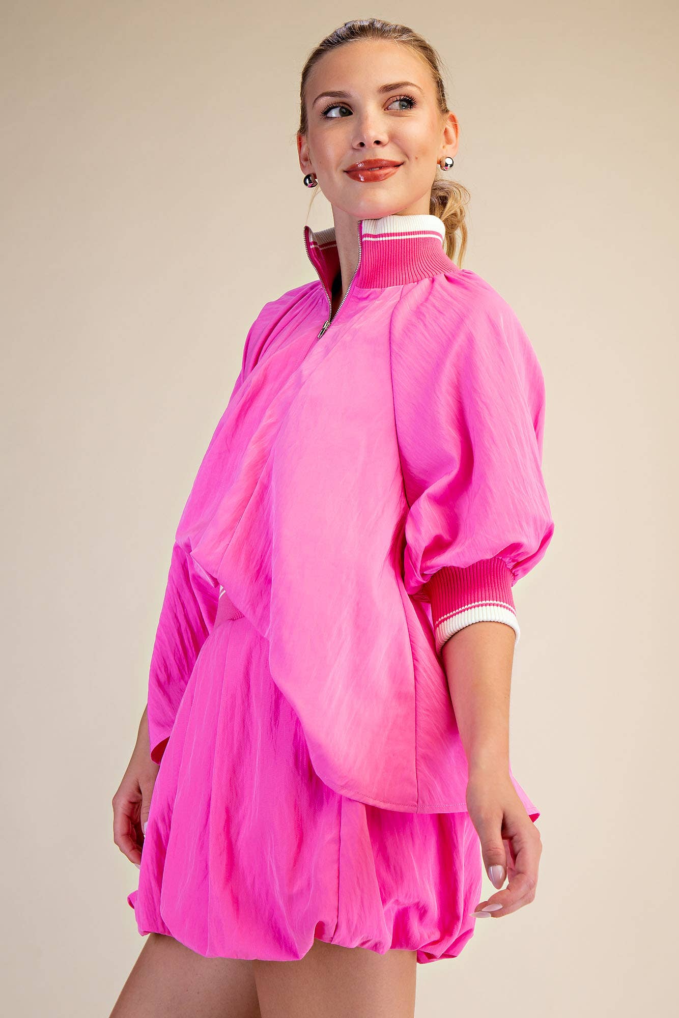 Mock Neck Band Puff Sleeve Blouse