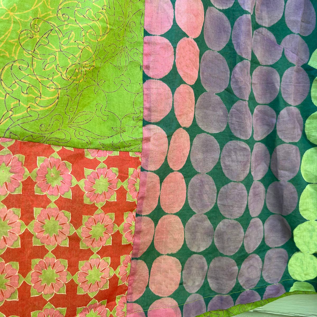 Moet Top Circles Green