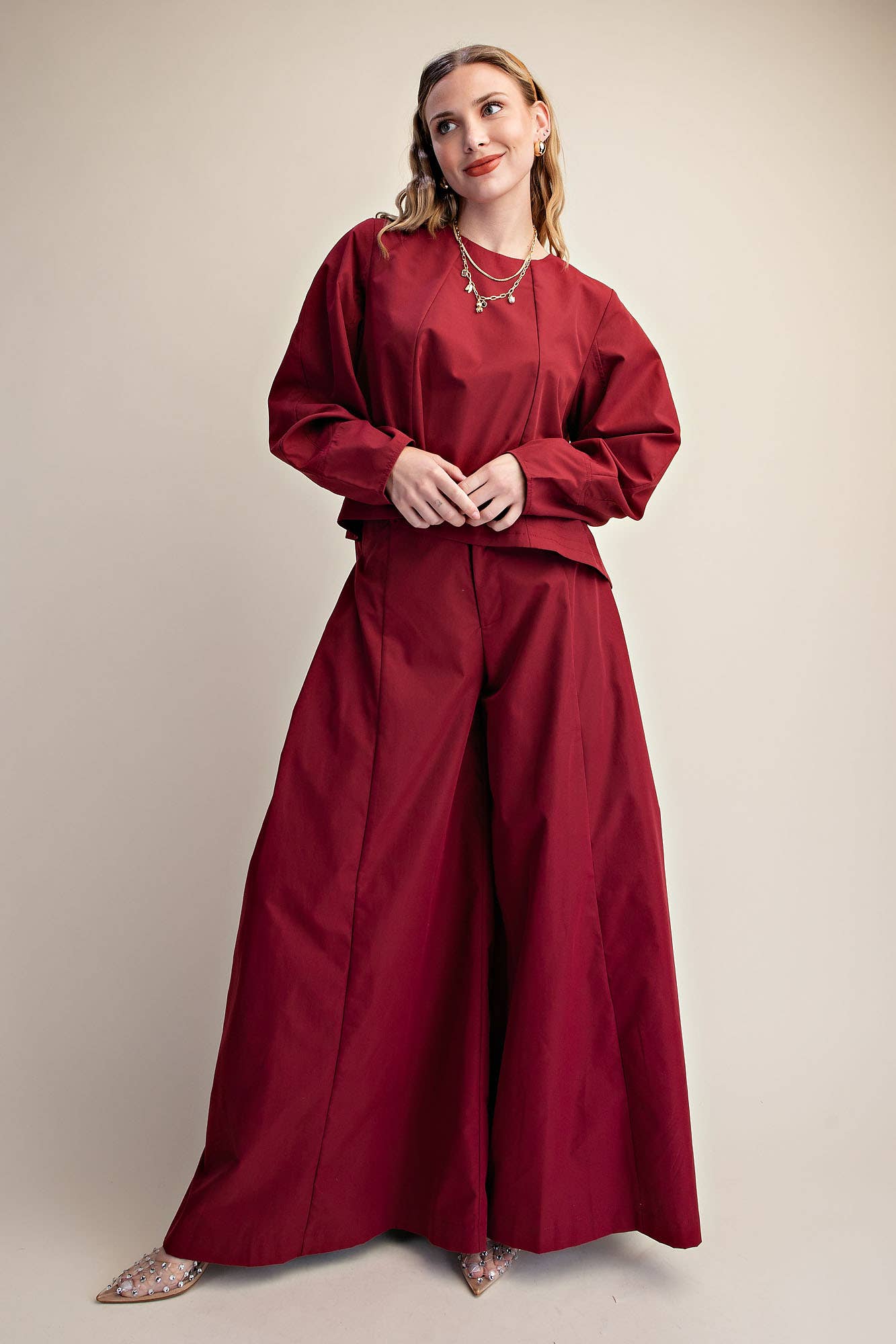 Volume Sleeve Crop Shirt Stitches Detail on Bottom Hem