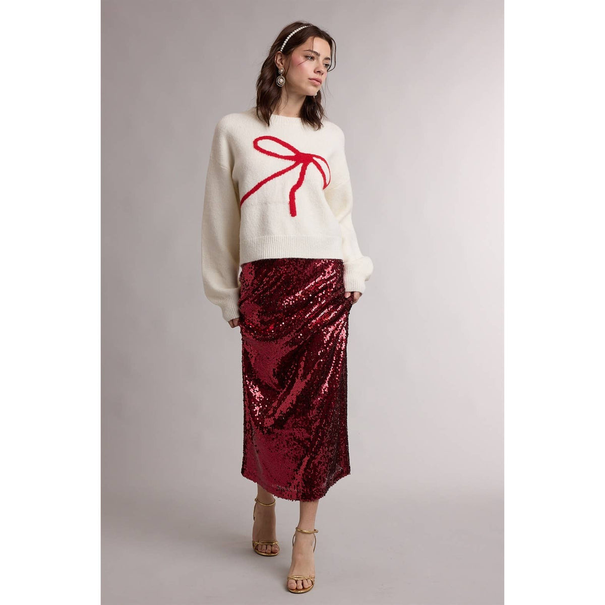 OVERSIZED HOLIDAY BOW KNIT GRAPHIC SWEATER / WL26-13463