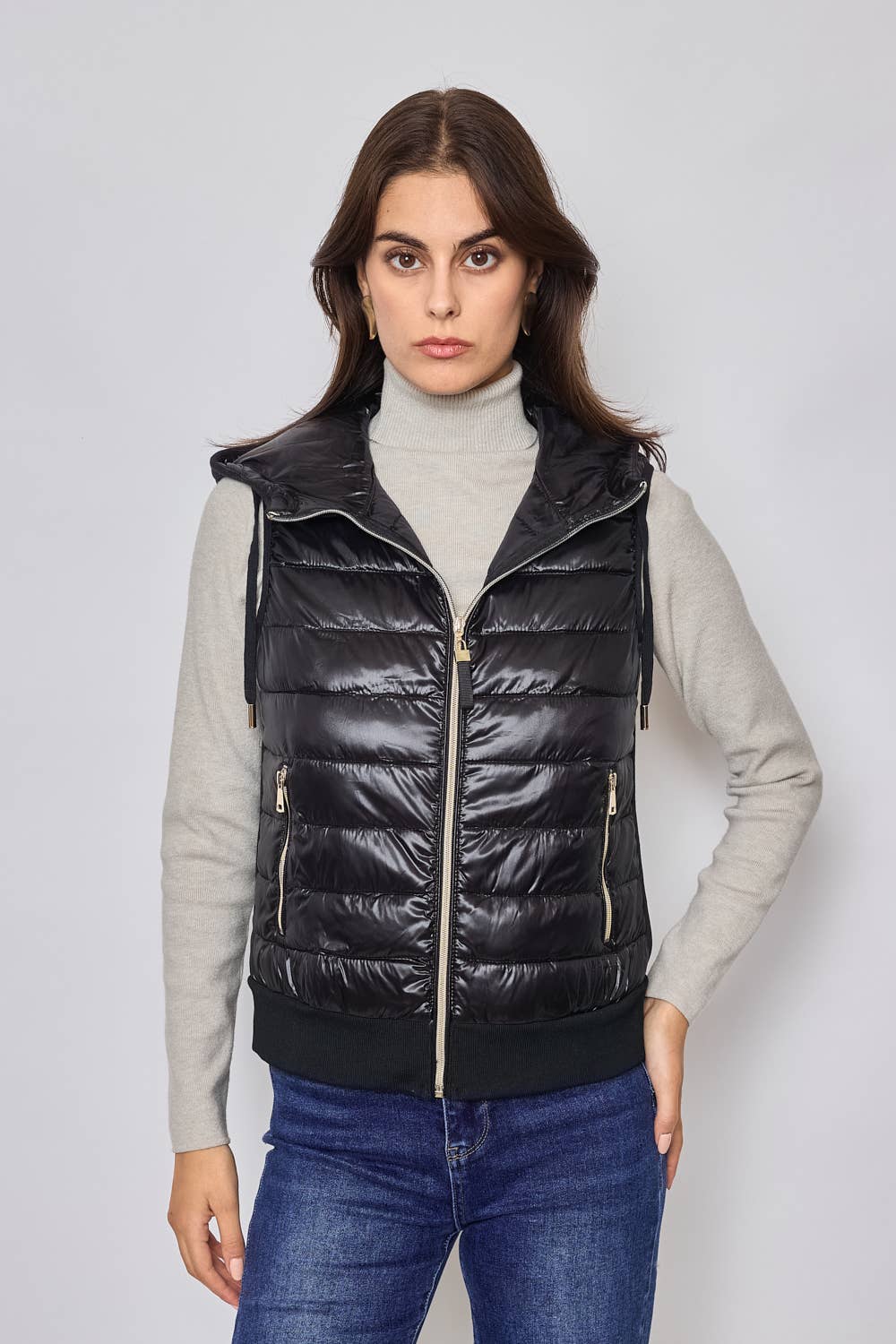 Sleeveless shiny down jacket - 1837