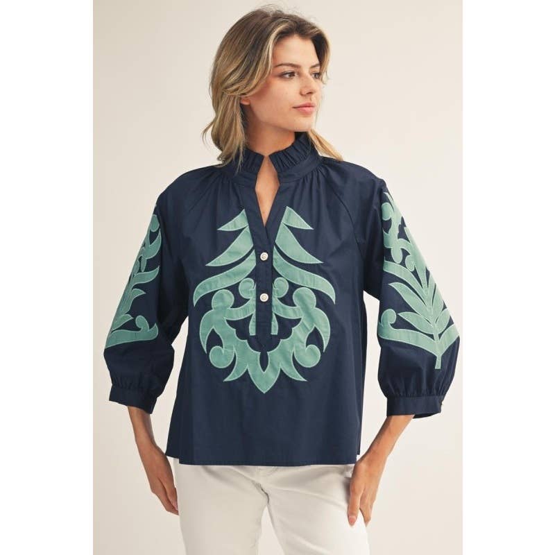 NEW Baroque applique detail top
