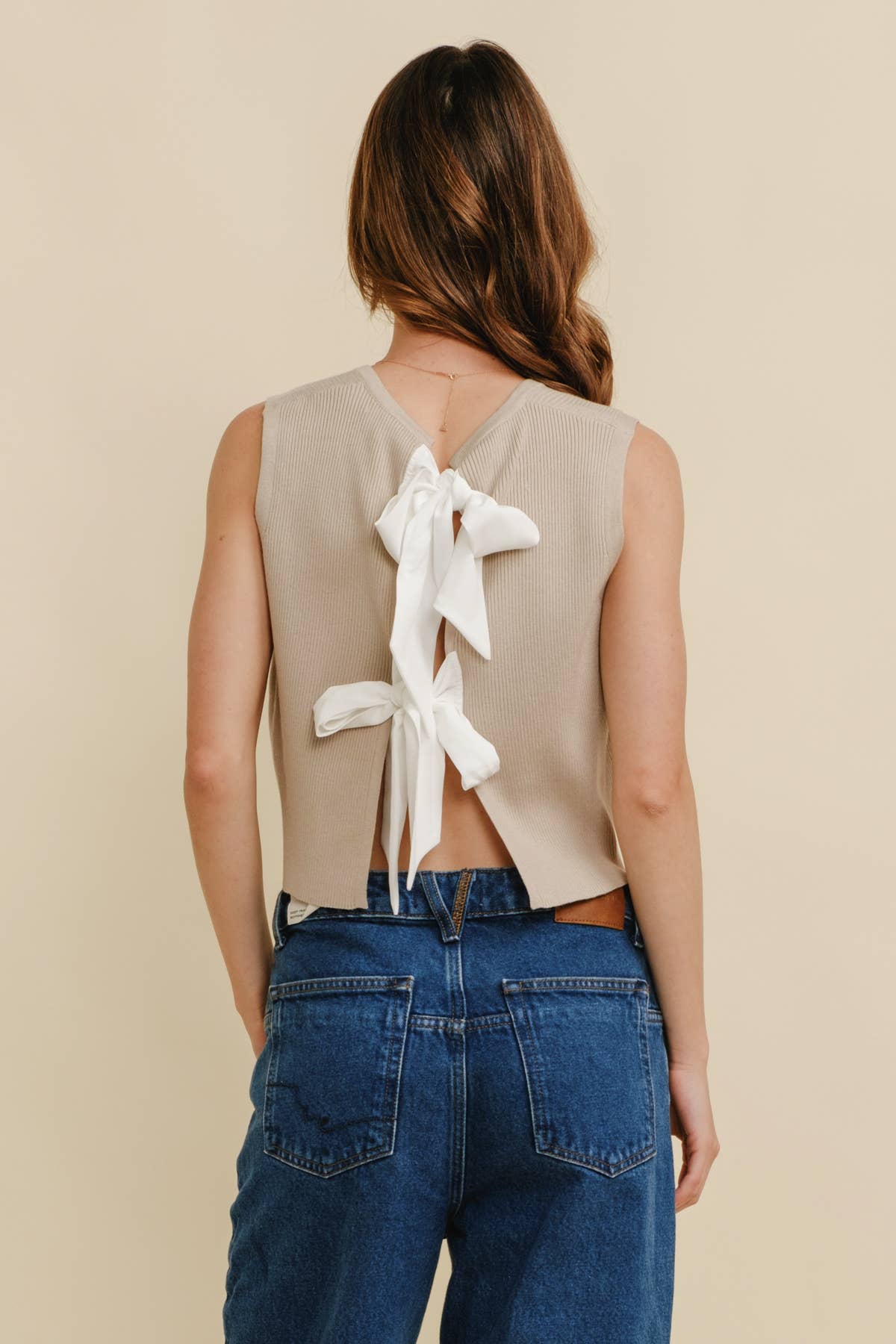 CSW17339 - BACK BOW TIE SLEEVELESS TOP