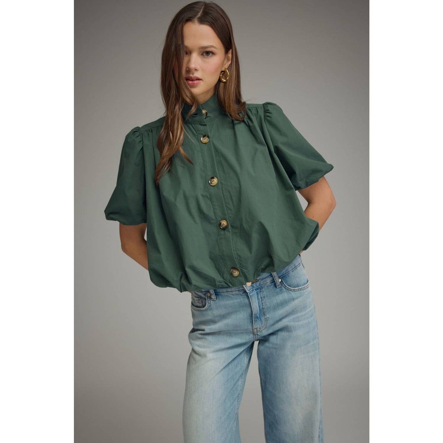 NEW Solid short puff sleeve top