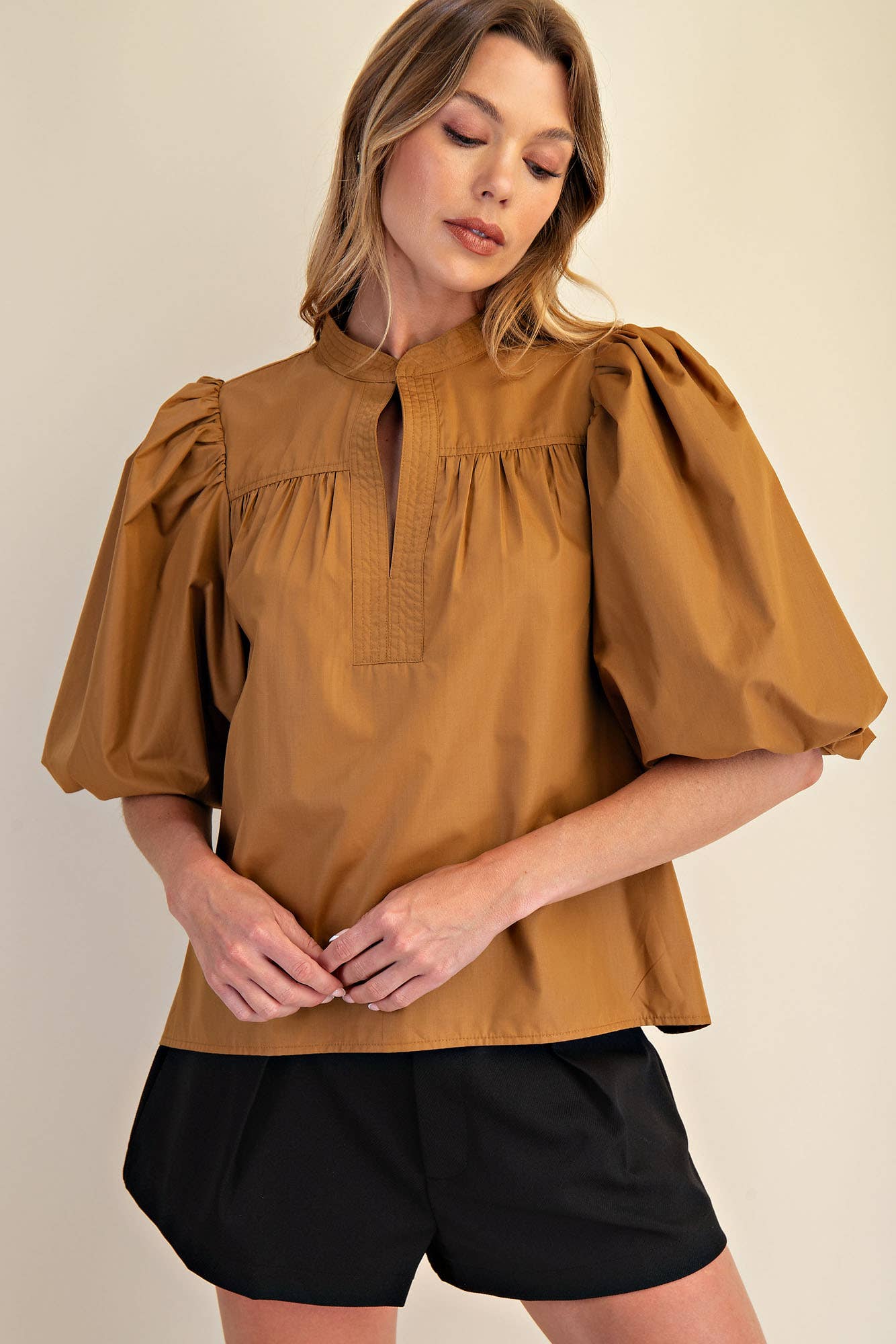 Mandarin Collar V-Neck Bubble Sleeve Poplin Top