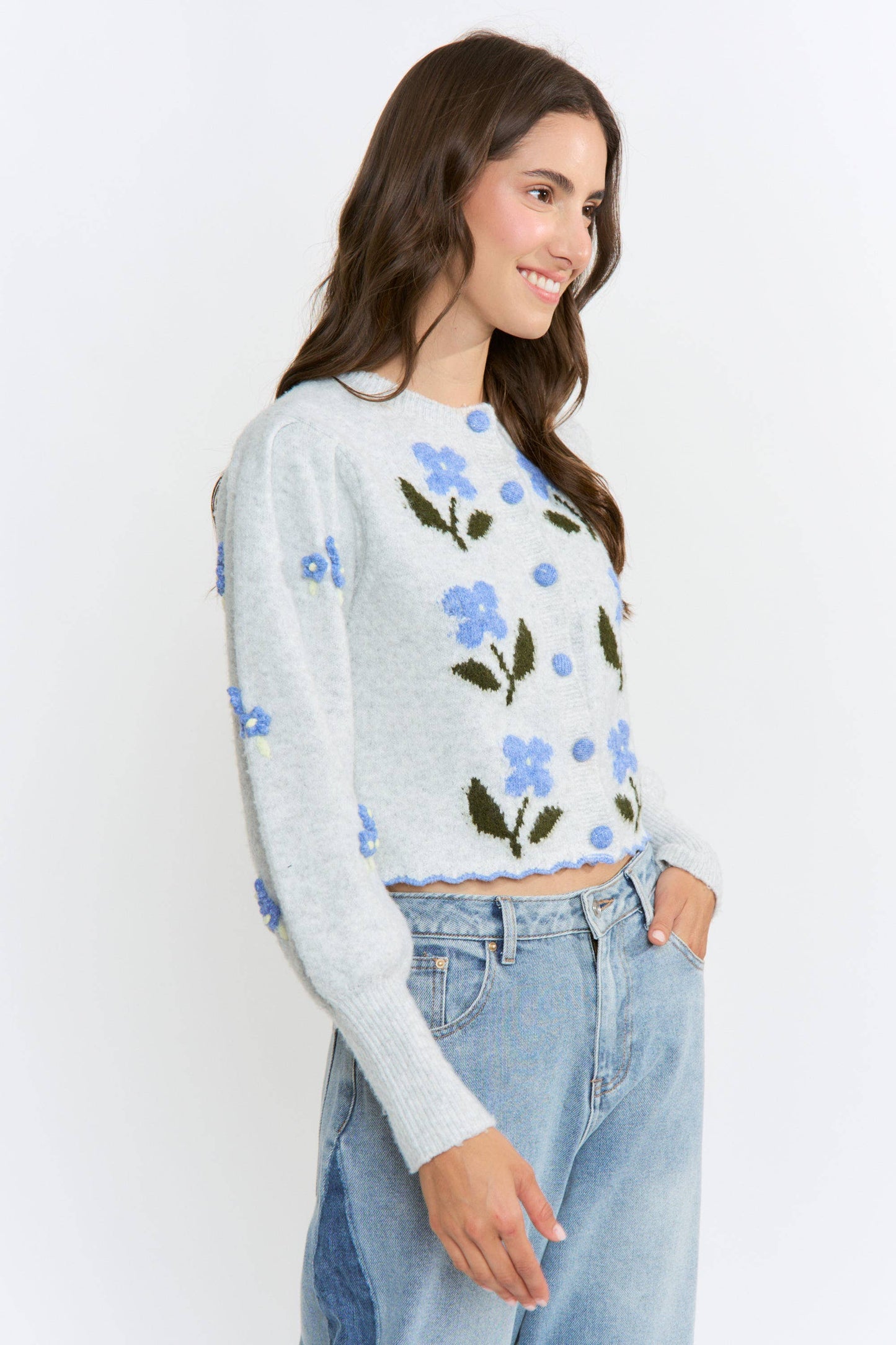 CW10352J Wool-Blend Floral Embroidery Cardigan